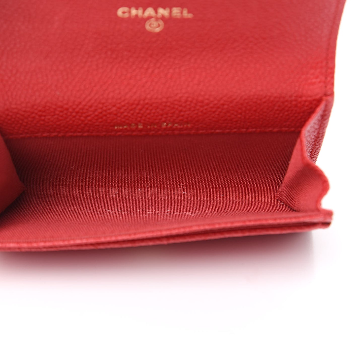 Caviar Chevron Quilted Boy Flap Card Holder Red