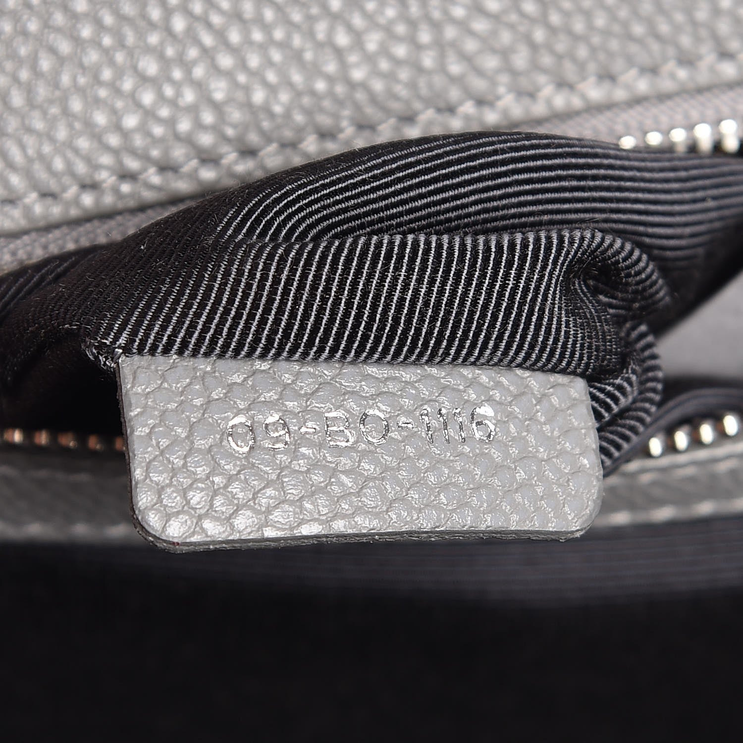 Christian Dior Grained Calfskin Medium Diorama Flap Bag Gris 7 of 11