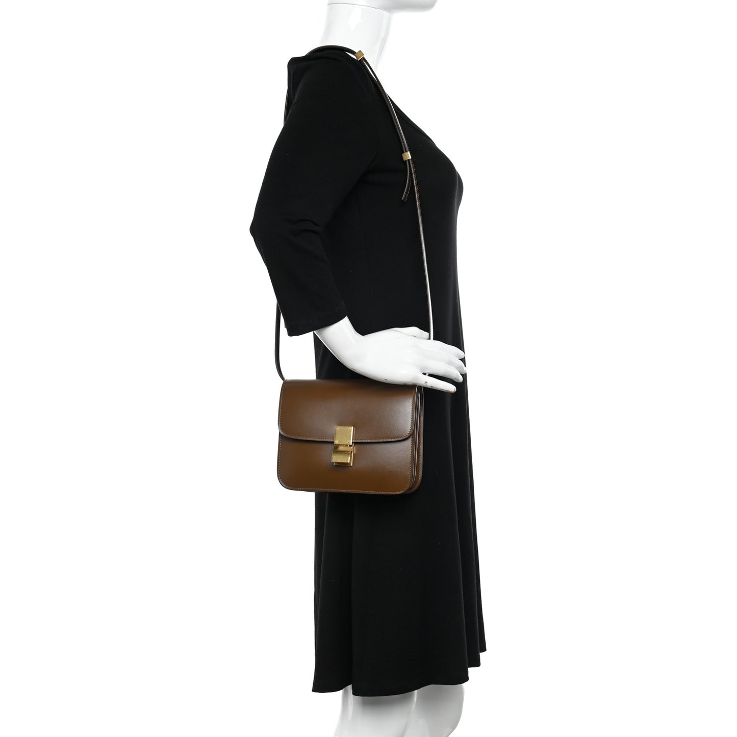 Box Calfskin Teen Classic Box Flap Bag Camel