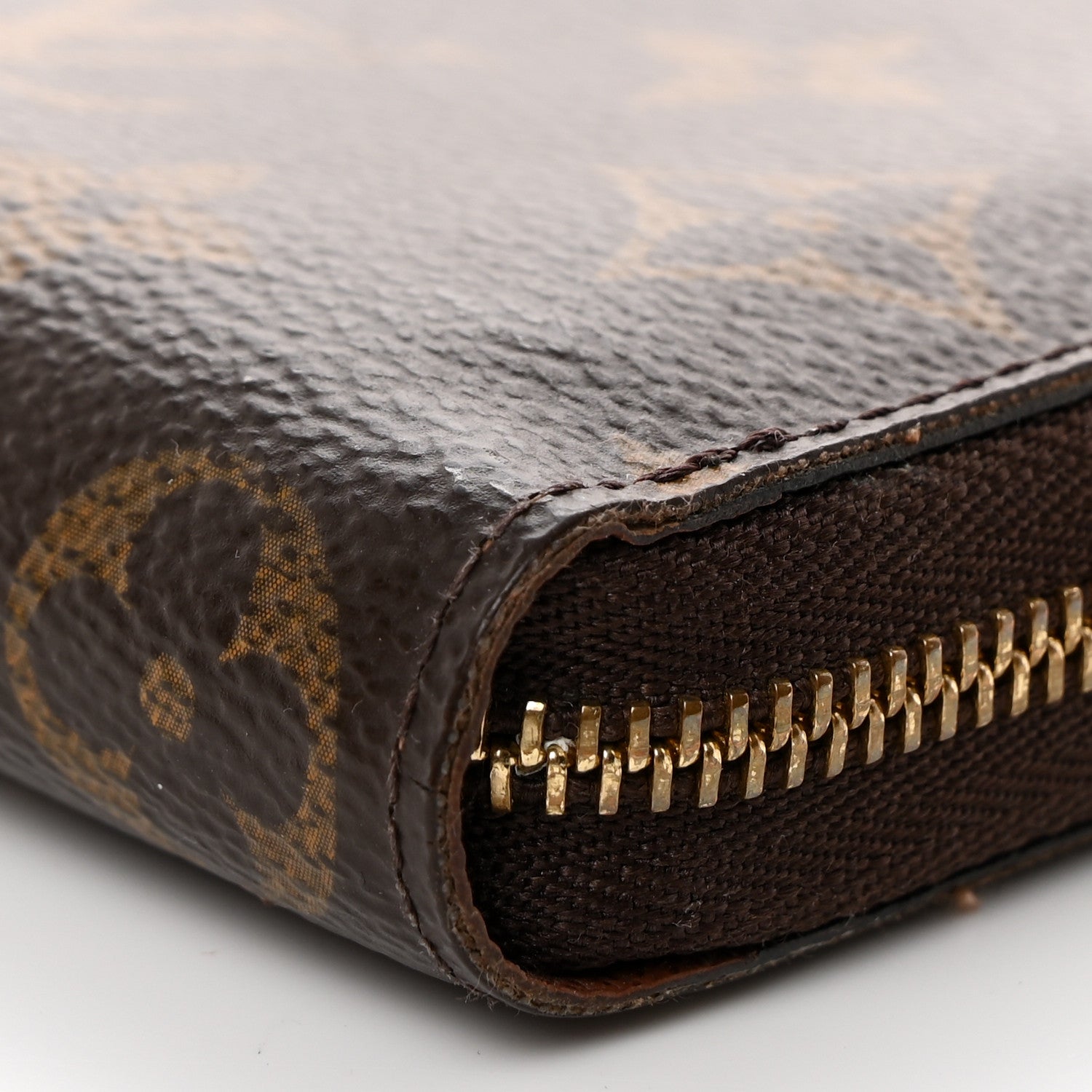 Louis Vuitton Monogram Zippy Coin Purse 8 of 9
