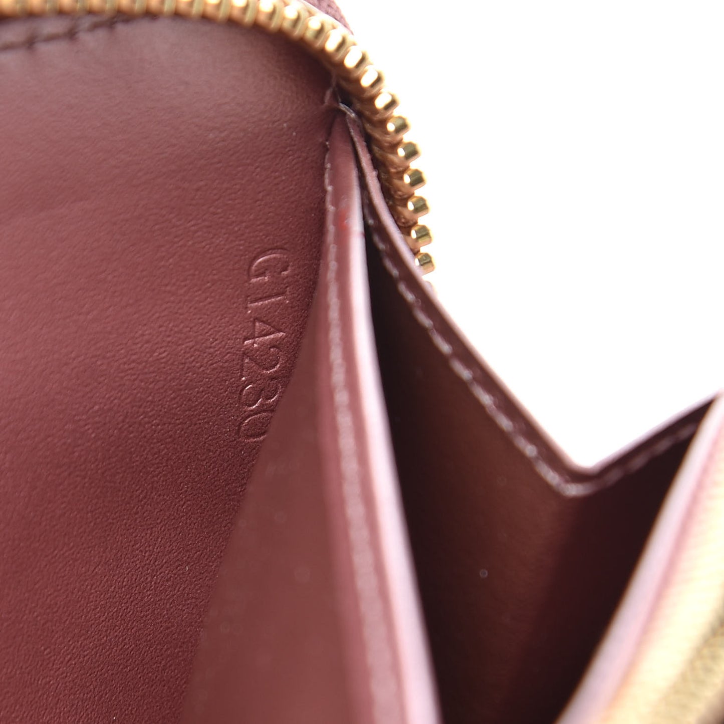 Vernis Zippy Wallet Metallic Pale Pink