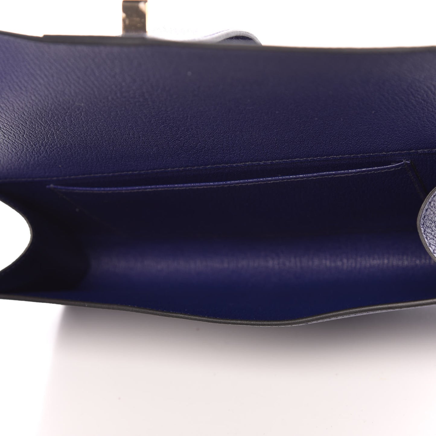 Chevre Mysore Medor 23 Clutch Bleu Encre