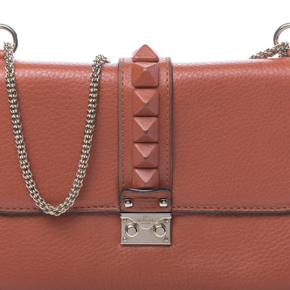 Valentino Garavani Pebbled Calfskin Monochrome Medium Glam Lock Rockstud Flap English Red 12 of 15