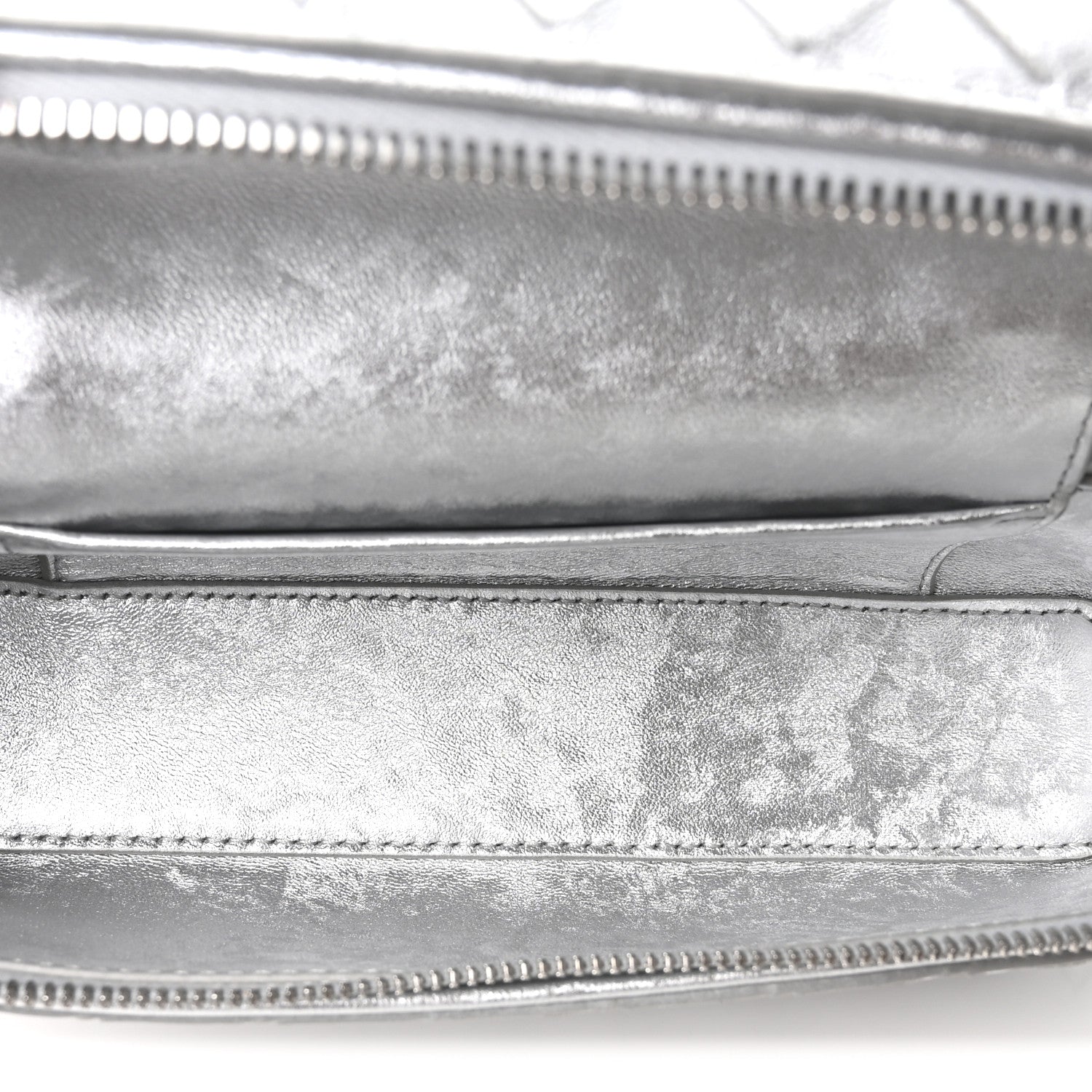 Bottega Veneta Laminated Nappa Intrecciato Bang Bang Vanity Case Silver 5 of 10