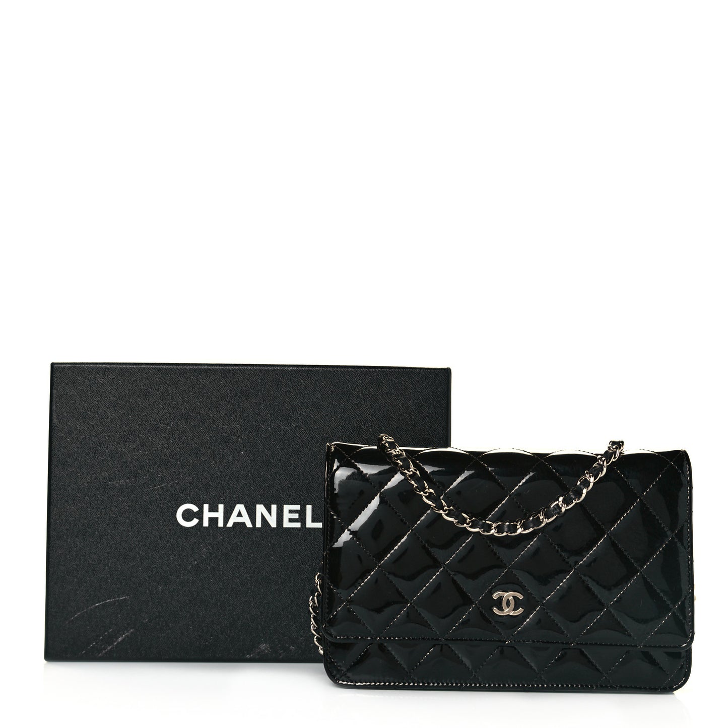 Patent Quilted Wallet On Chain WOC Black