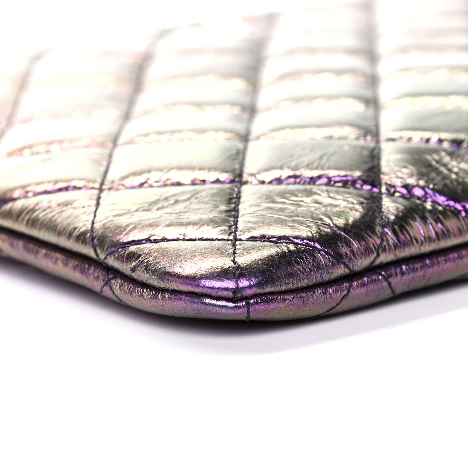 Chanel Iridescent Crumpled Calfskin CC Ripples Medium Cosmetic Case Purple 8 of 12