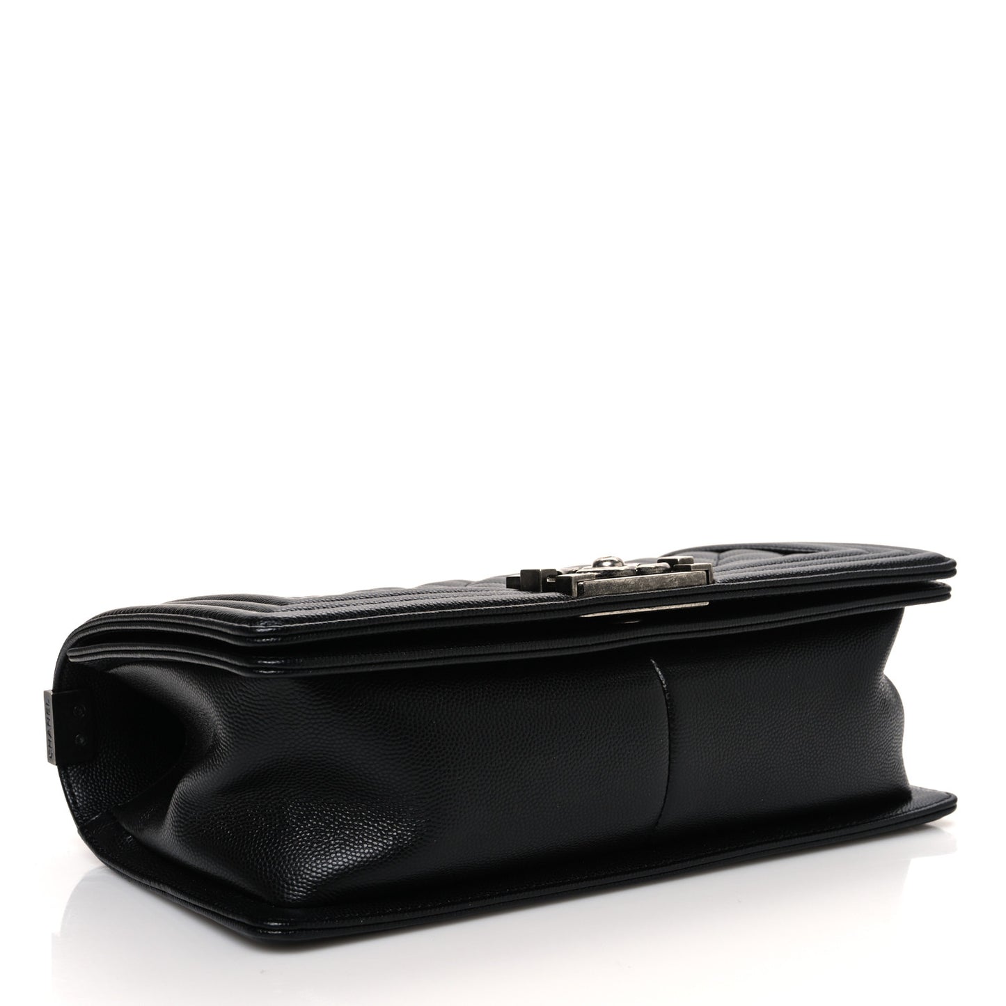 Caviar Quilted Medium Boy Flap Black