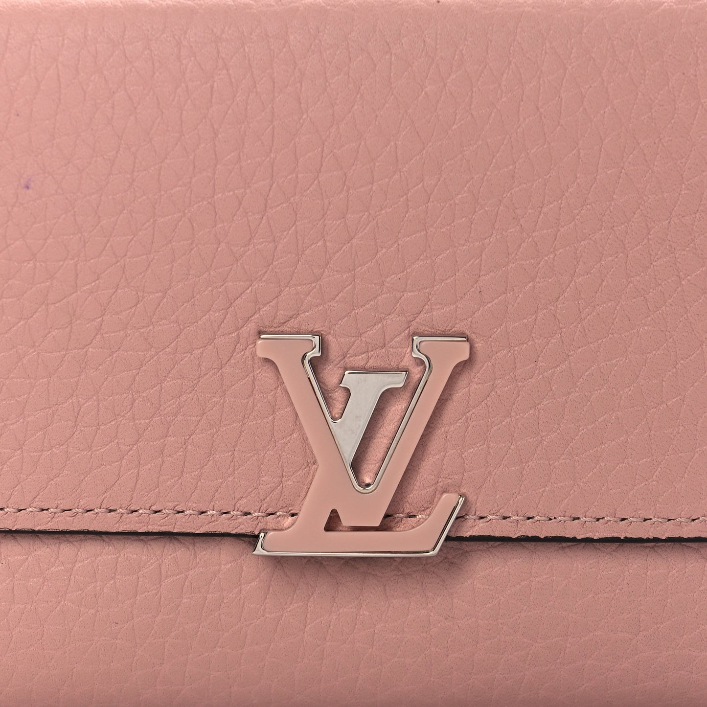 Taurillon Capucines Compact Wallet Magnolia