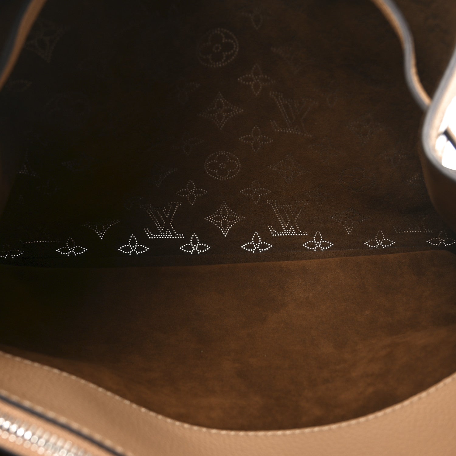 Louis Vuitton Mahina Bella Tote Arizona 5 of 9