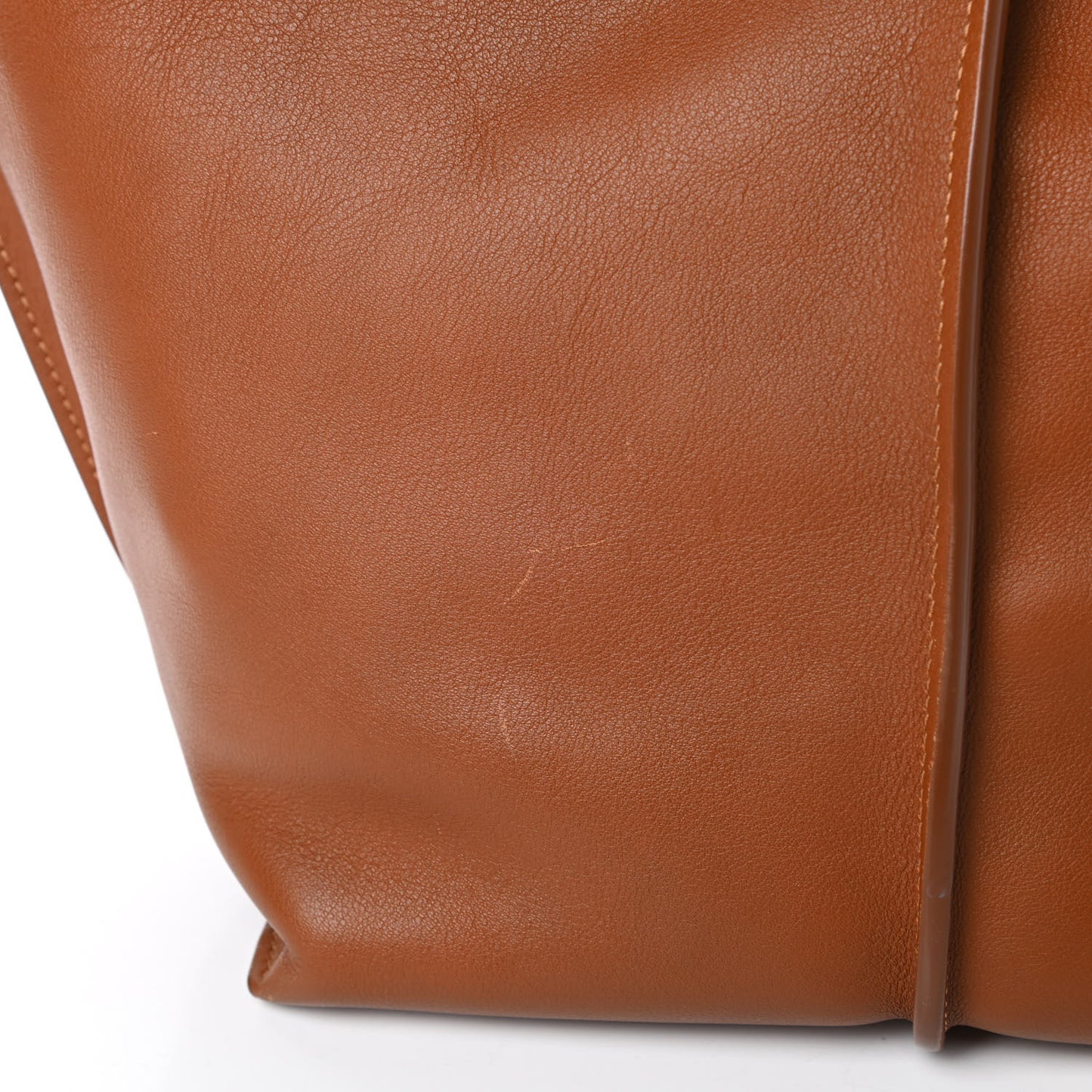 Smooth Calfskin Medium Vick Tote Caramel