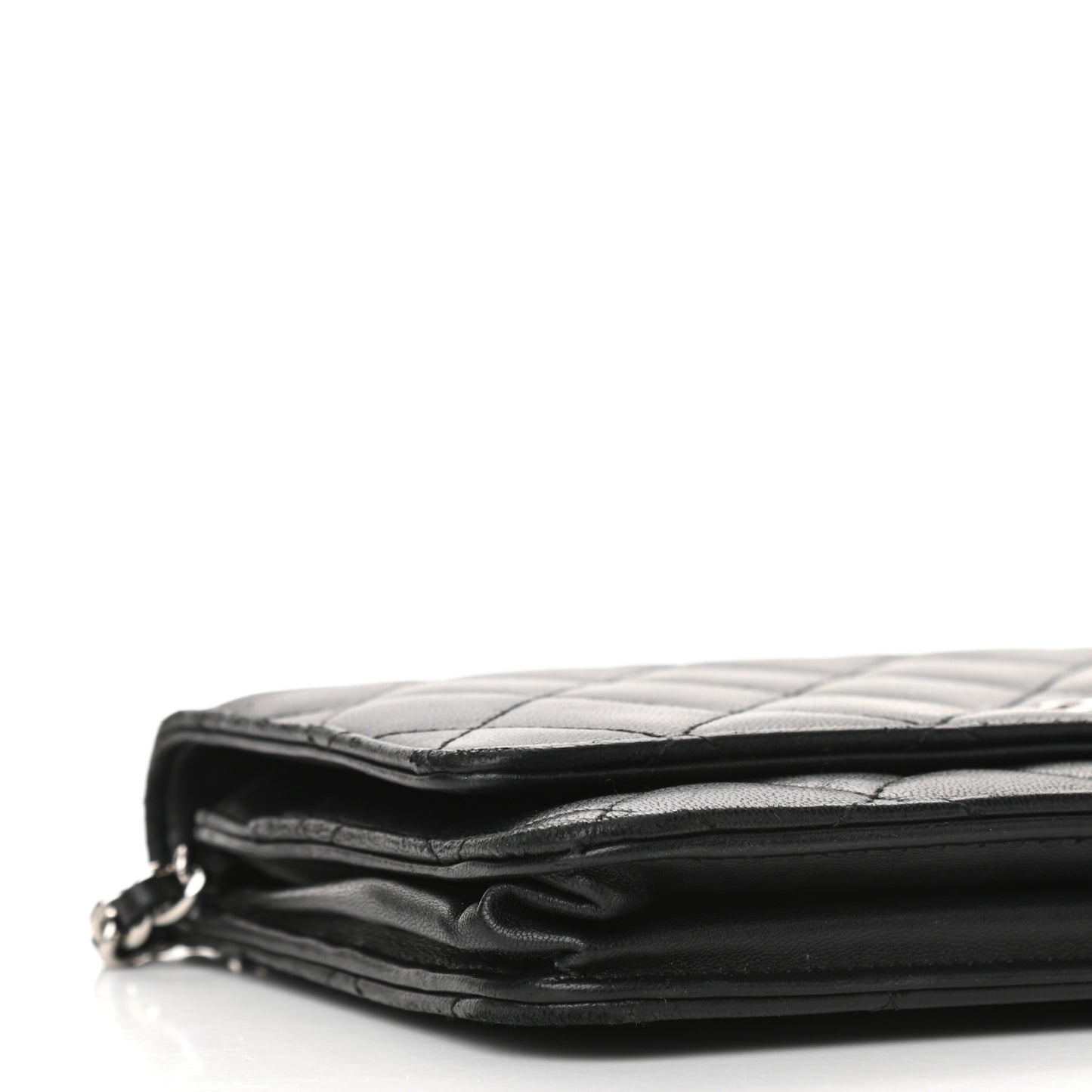 Lambskin Quilted Wallet On Chain WOC Black