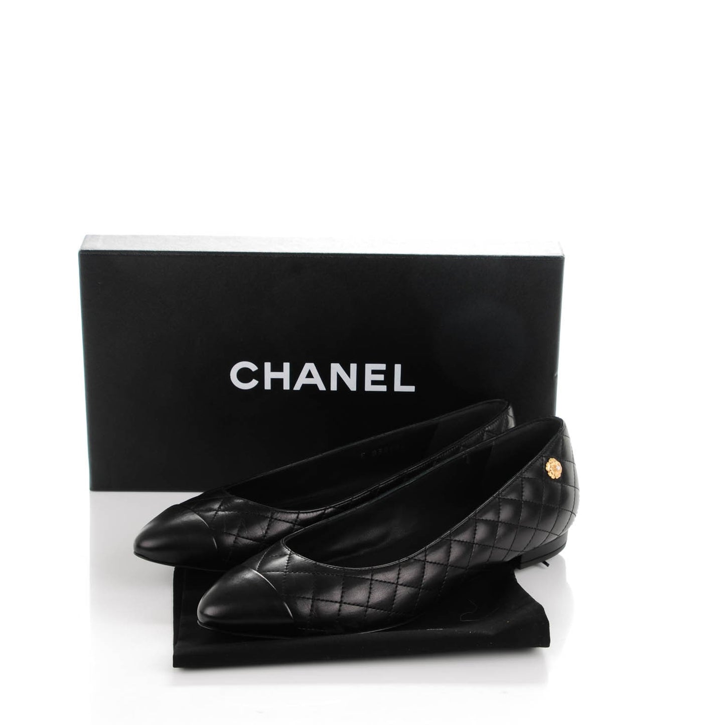 Calfskin Quilted Cap Toe Ballerina Flats 39 Black