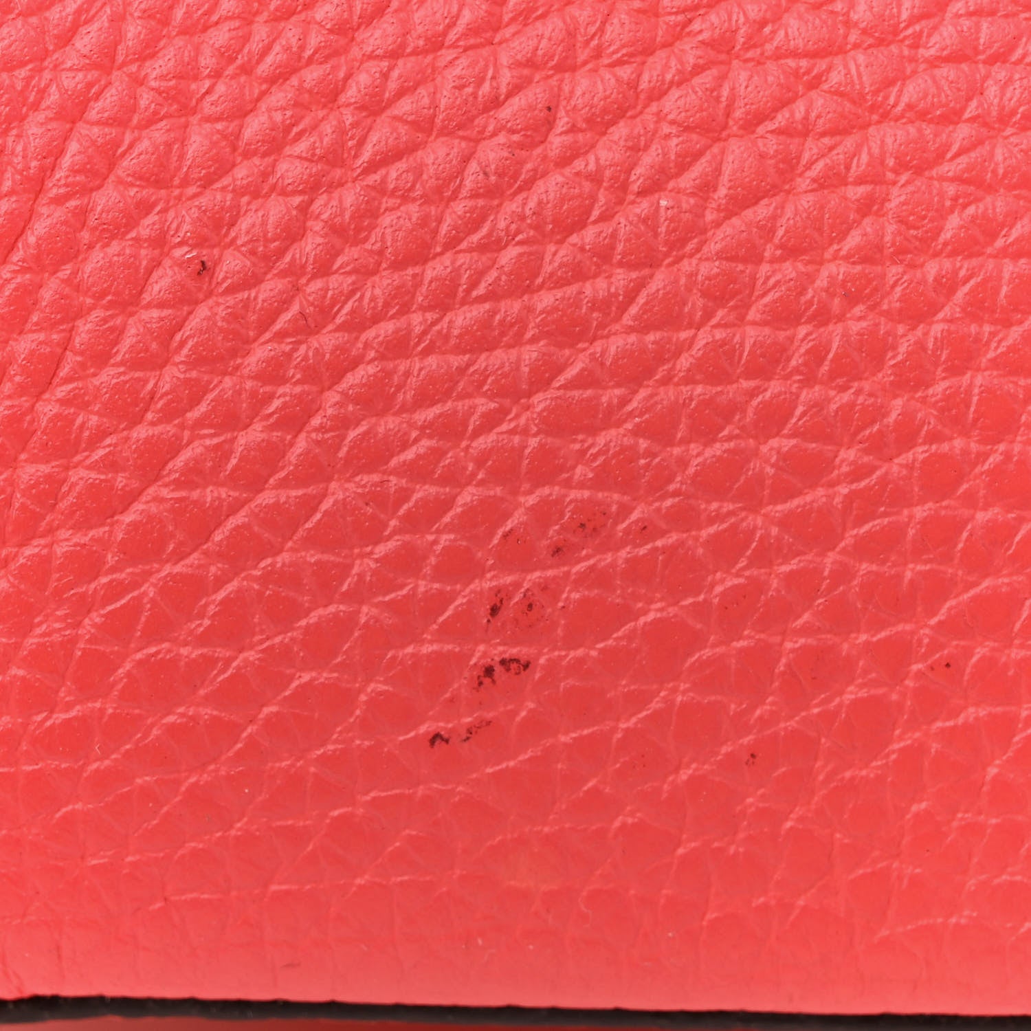 Louis Vuitton Taurillon Capucines MM Rose Litchi 17 of 17