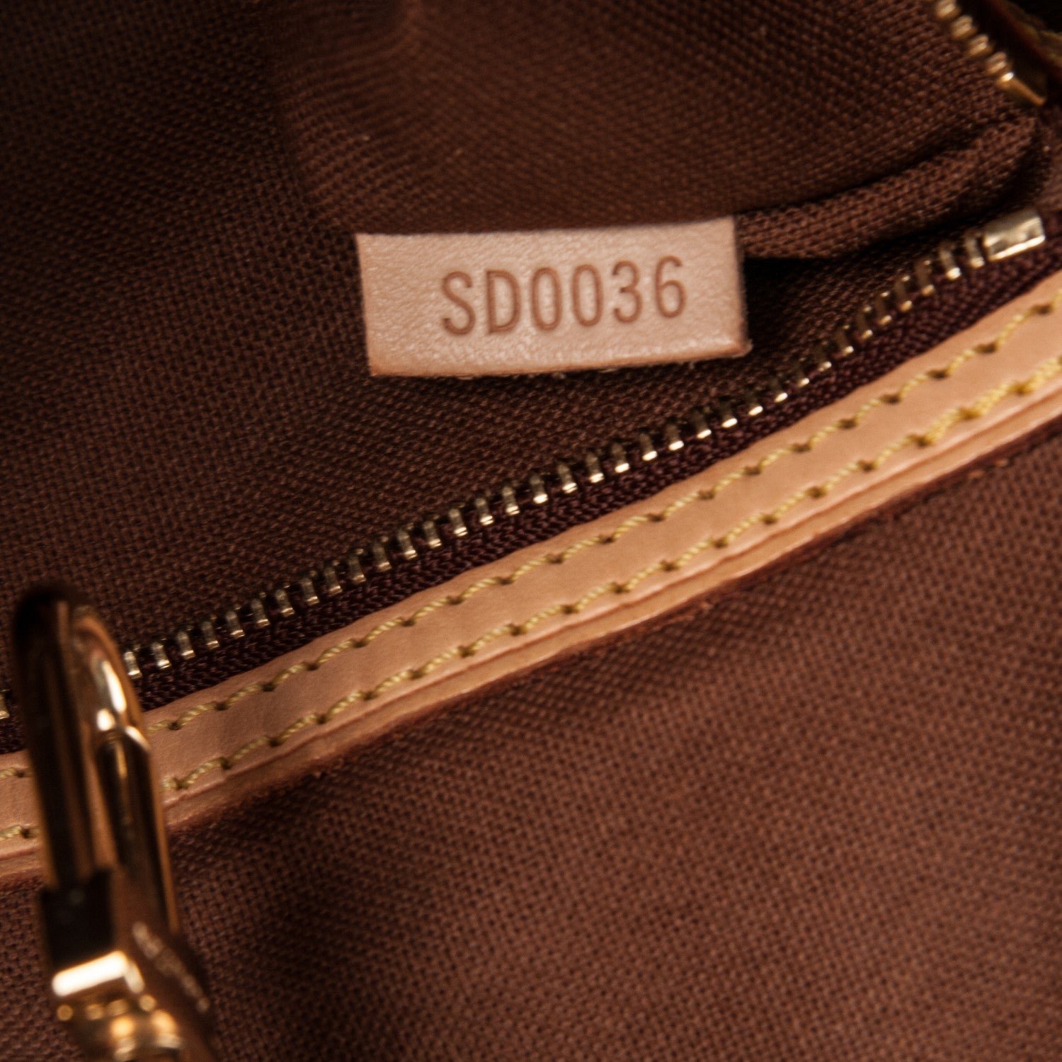 Louis Vuitton Monogram Batignolles Horizontal 7 of 7
