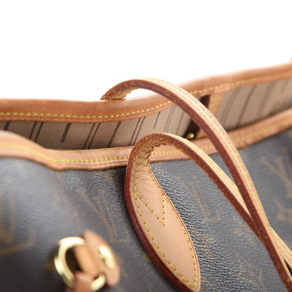 Louis Vuitton Monogram Neverfull MM 17 of 20