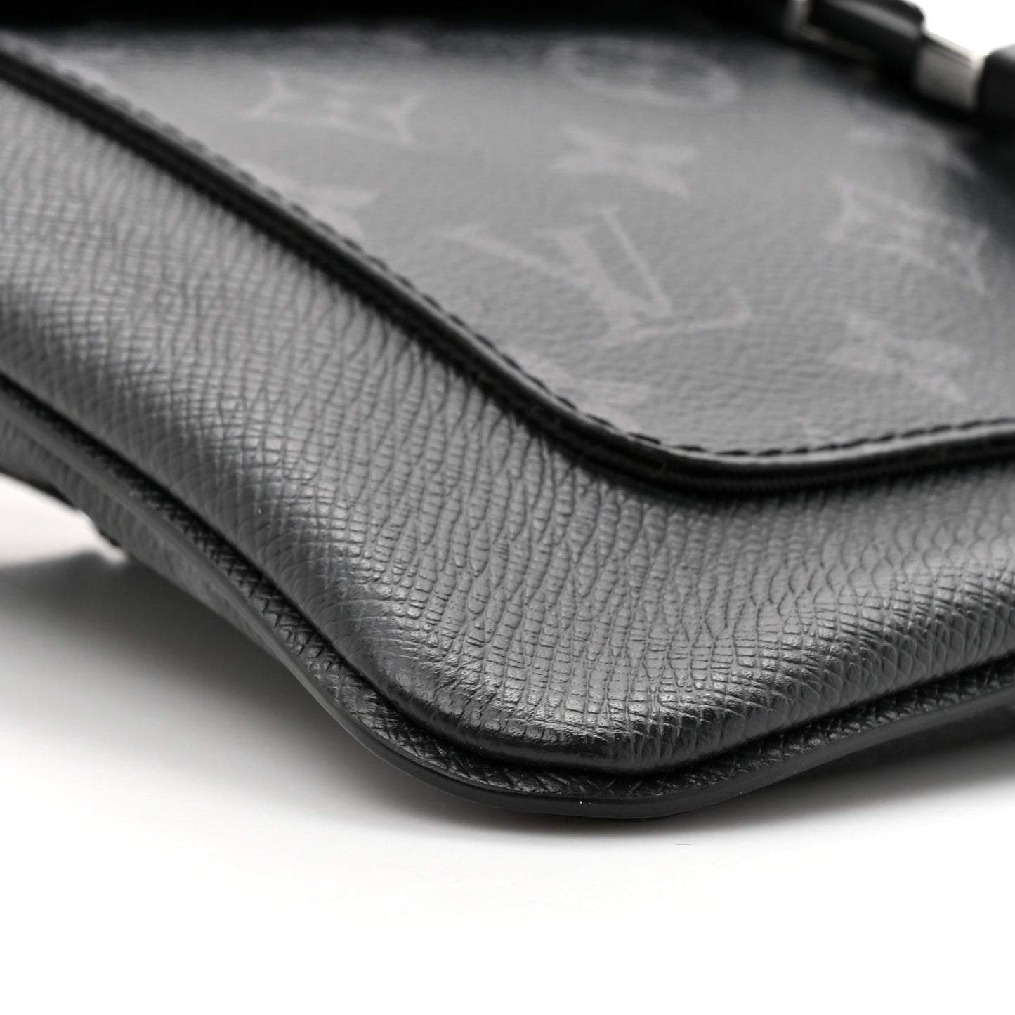 Taigarama Outdoor Flap Messenger Black