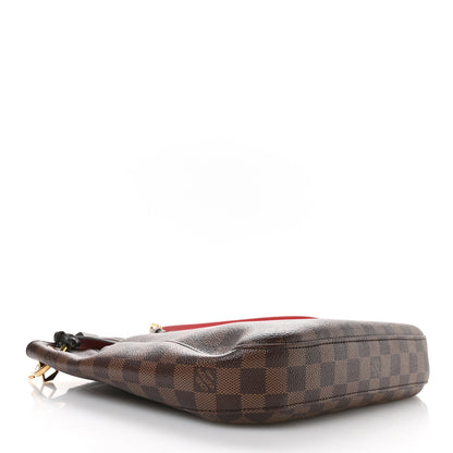 Louis Vuitton Damier Ebene South Bank Besace 4 of 11