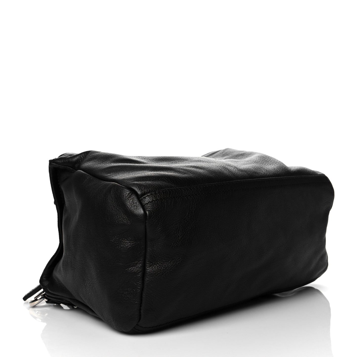 Pebbled Calfskin Medium Pyramid Stud Pandora Black