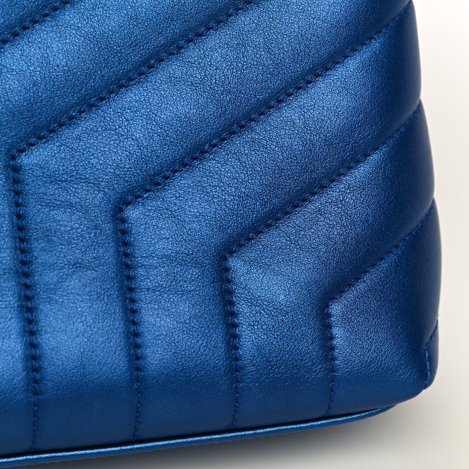 Saint Laurent Metallic Calfskin Y Quilted Monogram Small Loulou Chain Satchel Blue Royal 6 of 18