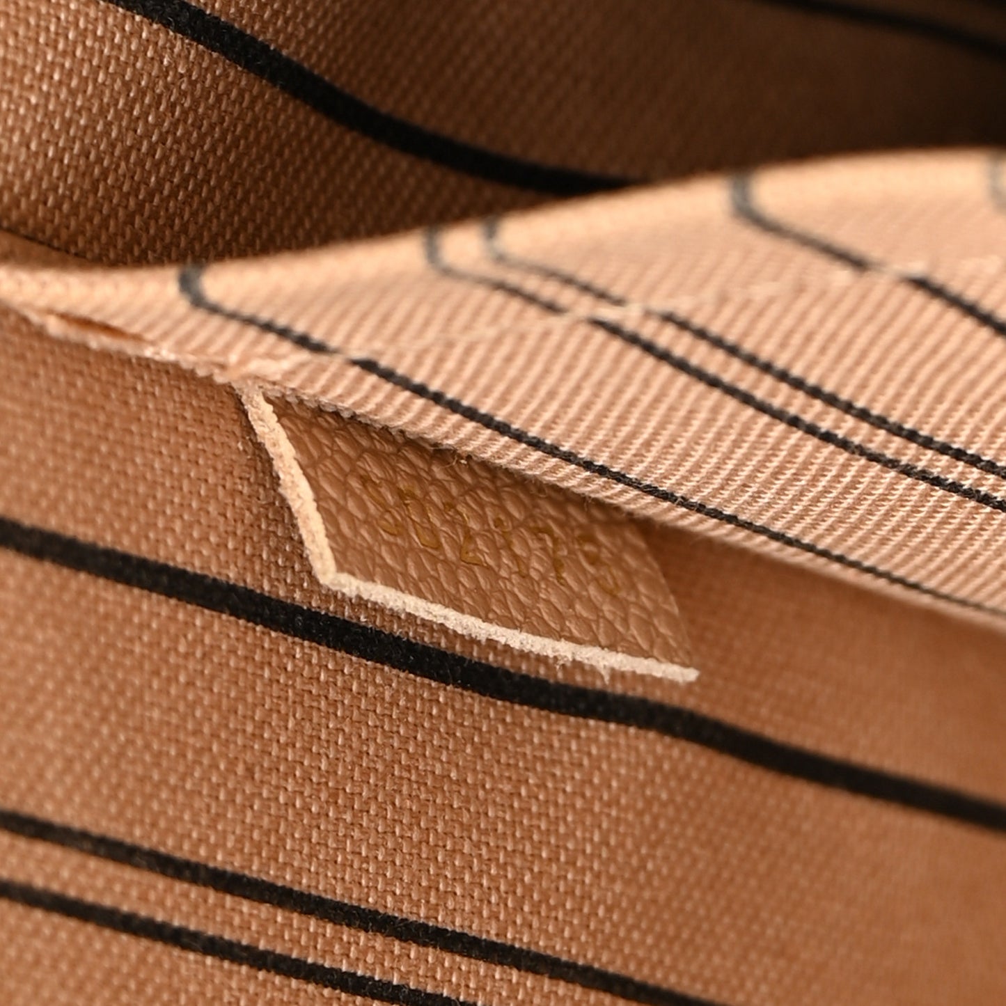 Empreinte Montaigne MM Dune