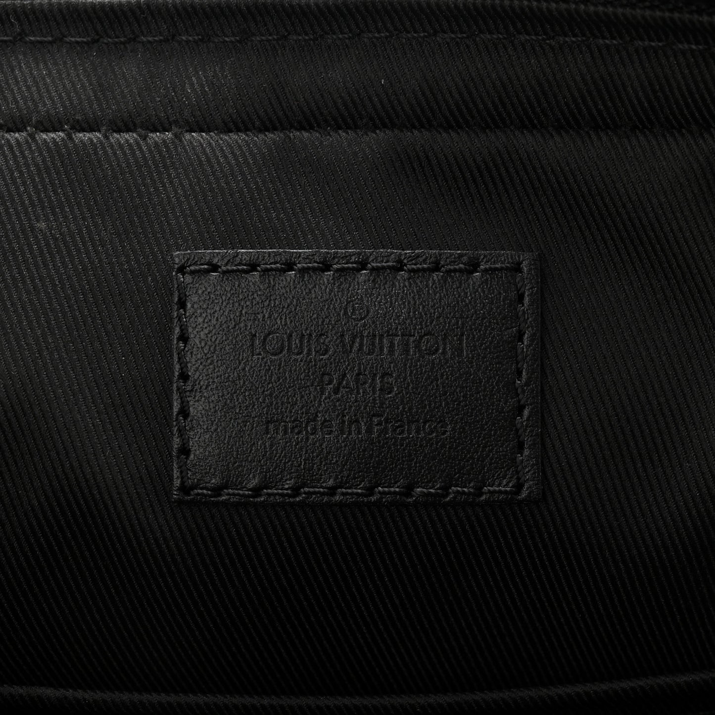 Reverse Monogram Eclipse Trio Messenger