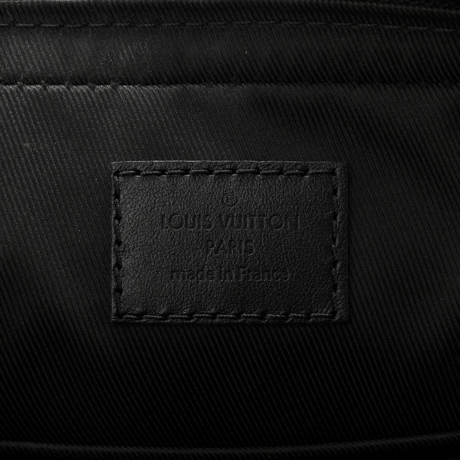 Louis Vuitton Reverse Monogram Eclipse Trio Messenger 7 of 10