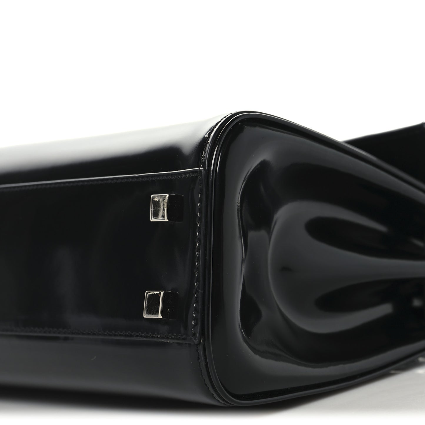 Shiny Calfskin Le Fermoir Top Handle Bag Small Black