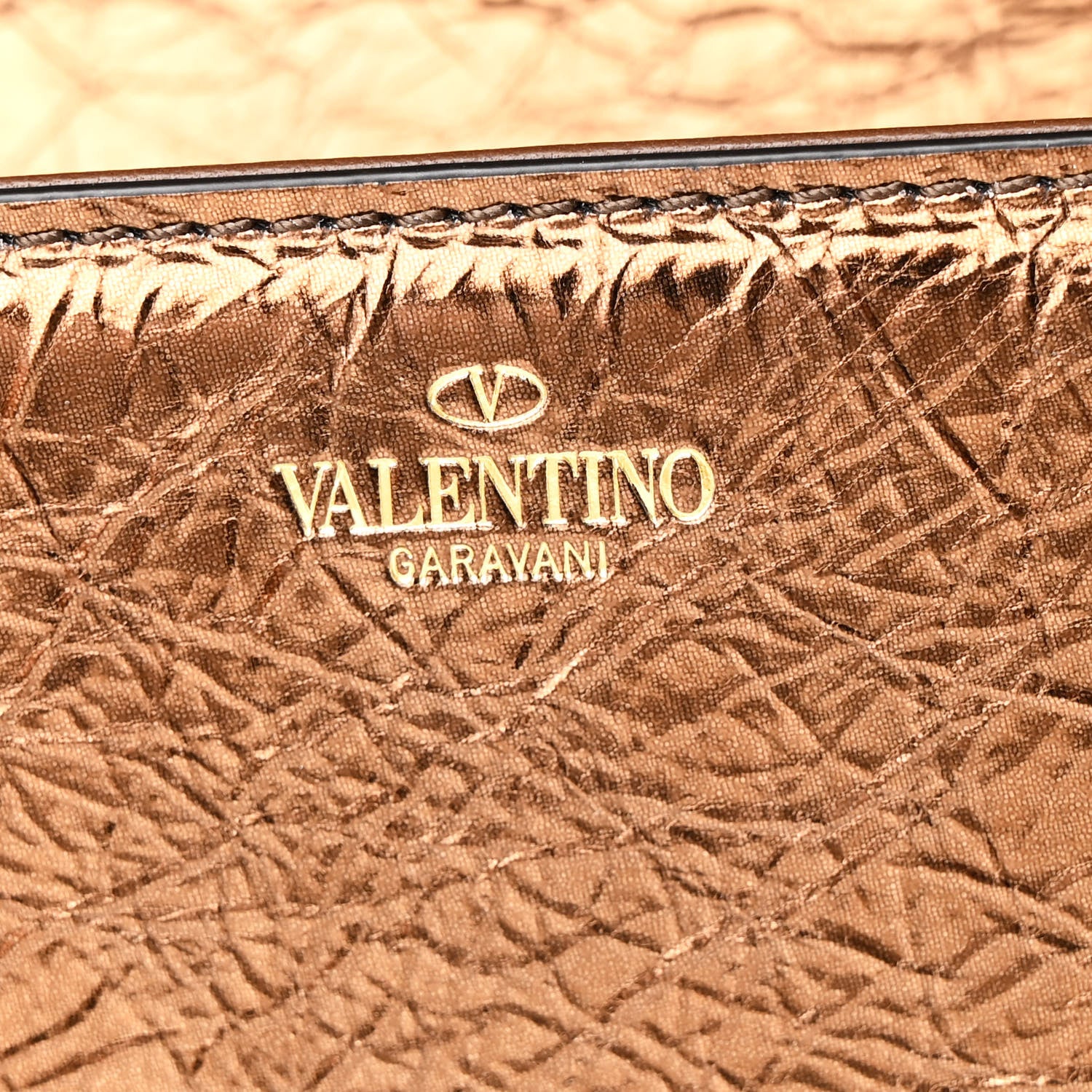 Valentino Garavani Metallic Crackle Effect Calfskin Vlogo Loco Shoulder Bag Bronze 6 of 11