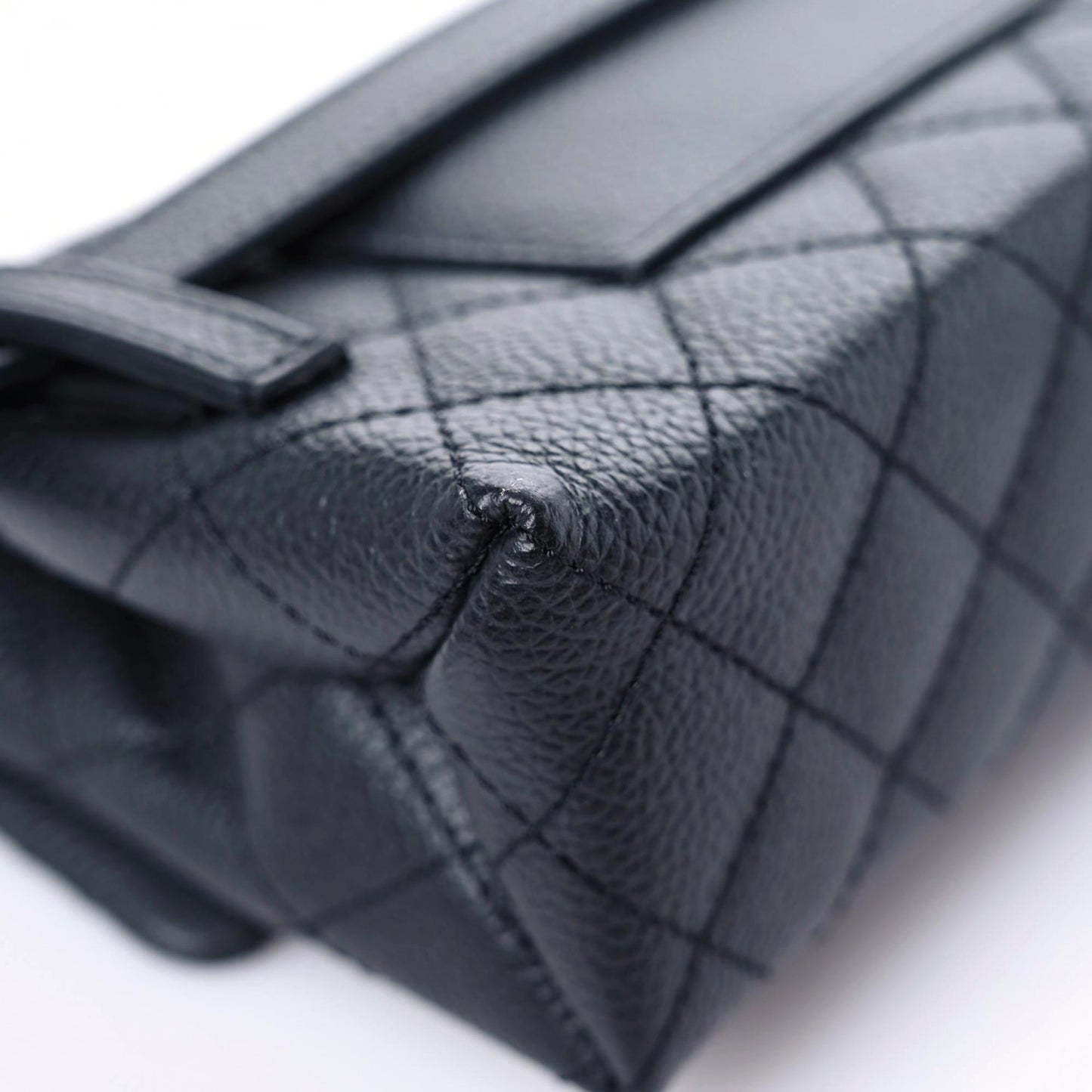 Grained Calfskin Quilted 2.55 Reissue Flap Belt Bag Clutch Black