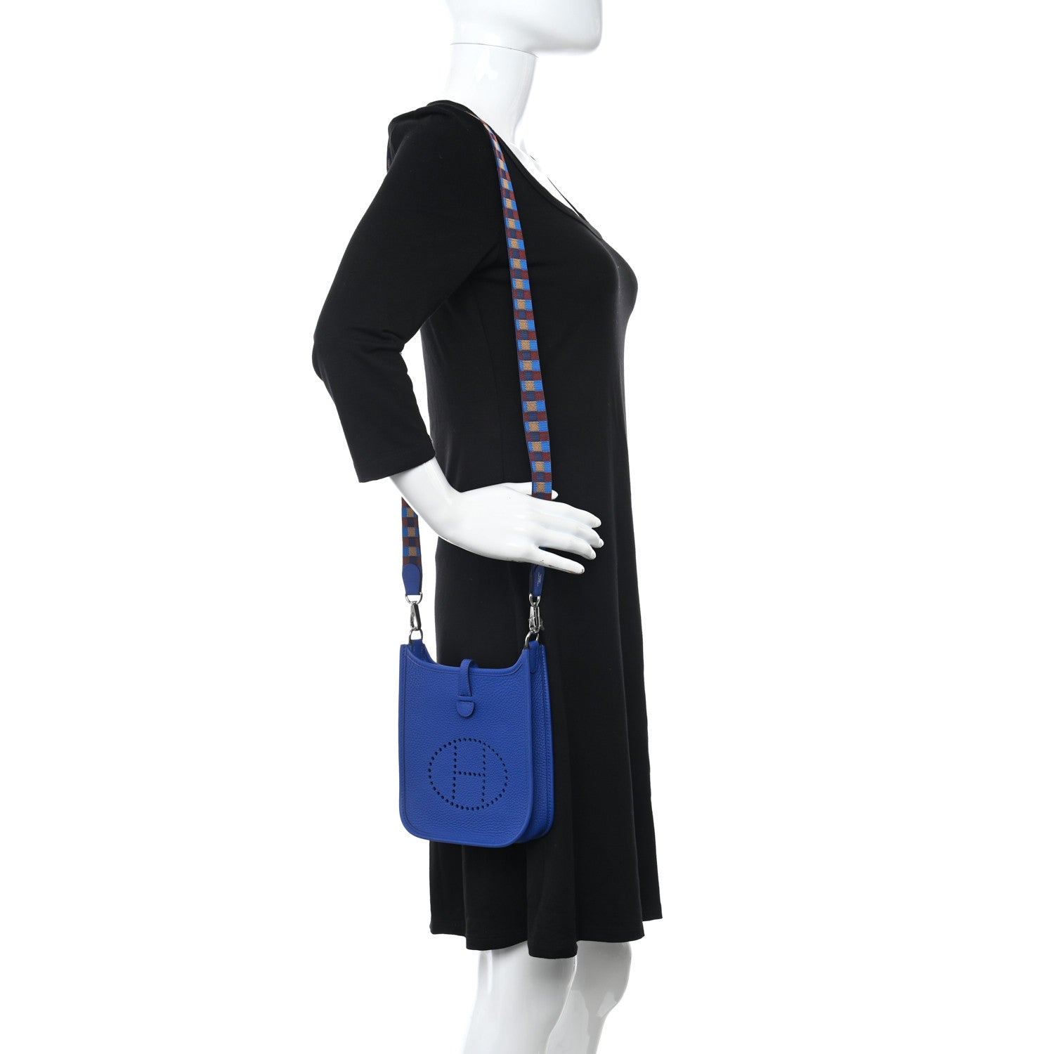 Hermes Taurillon Clemence Maxi Quadrille Evelyne TPM Royal Bleu Bleu Bill Biscuit Rouge H 2 of 11