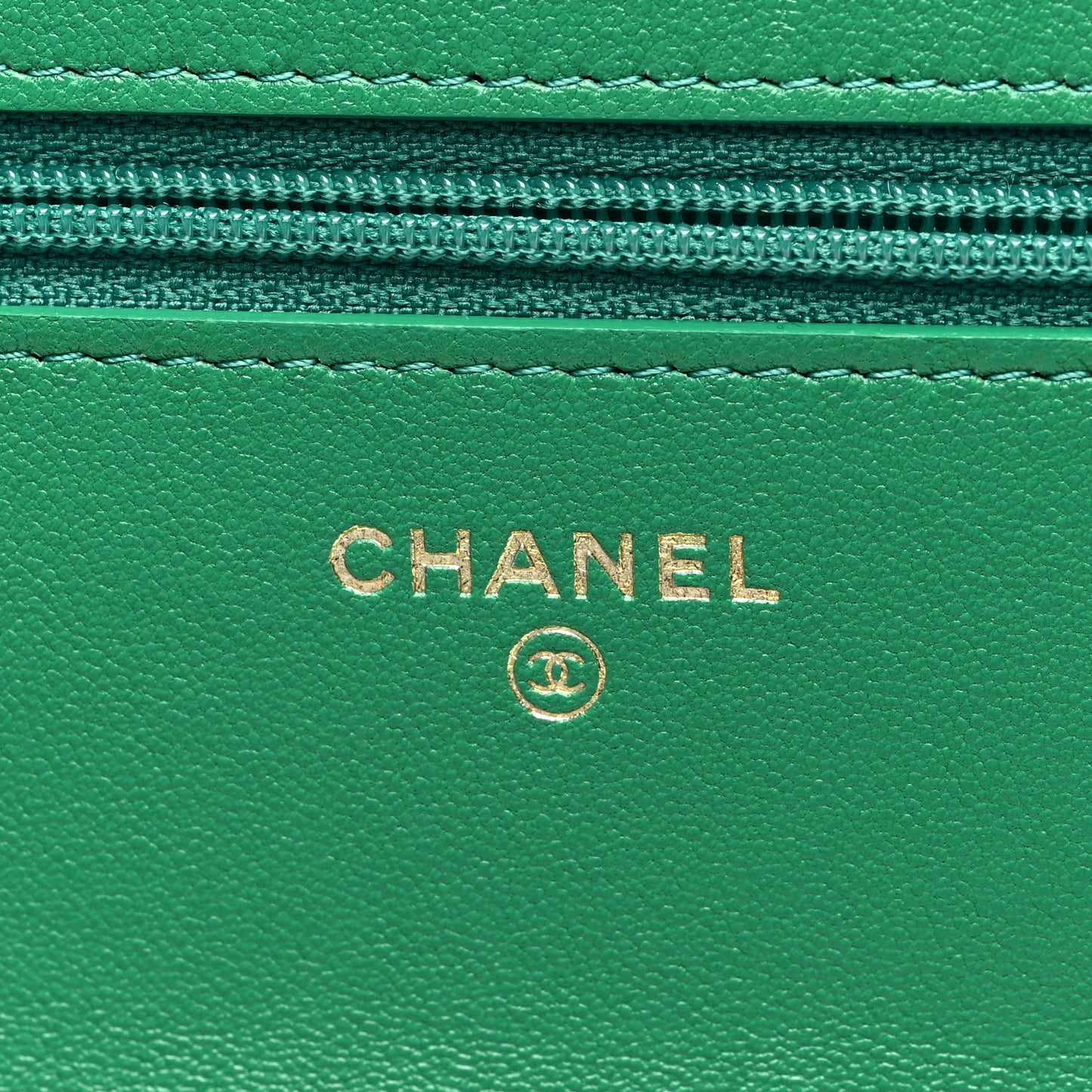 Lambskin Quilted Chanel 19 Wallet On Chain WOC Green