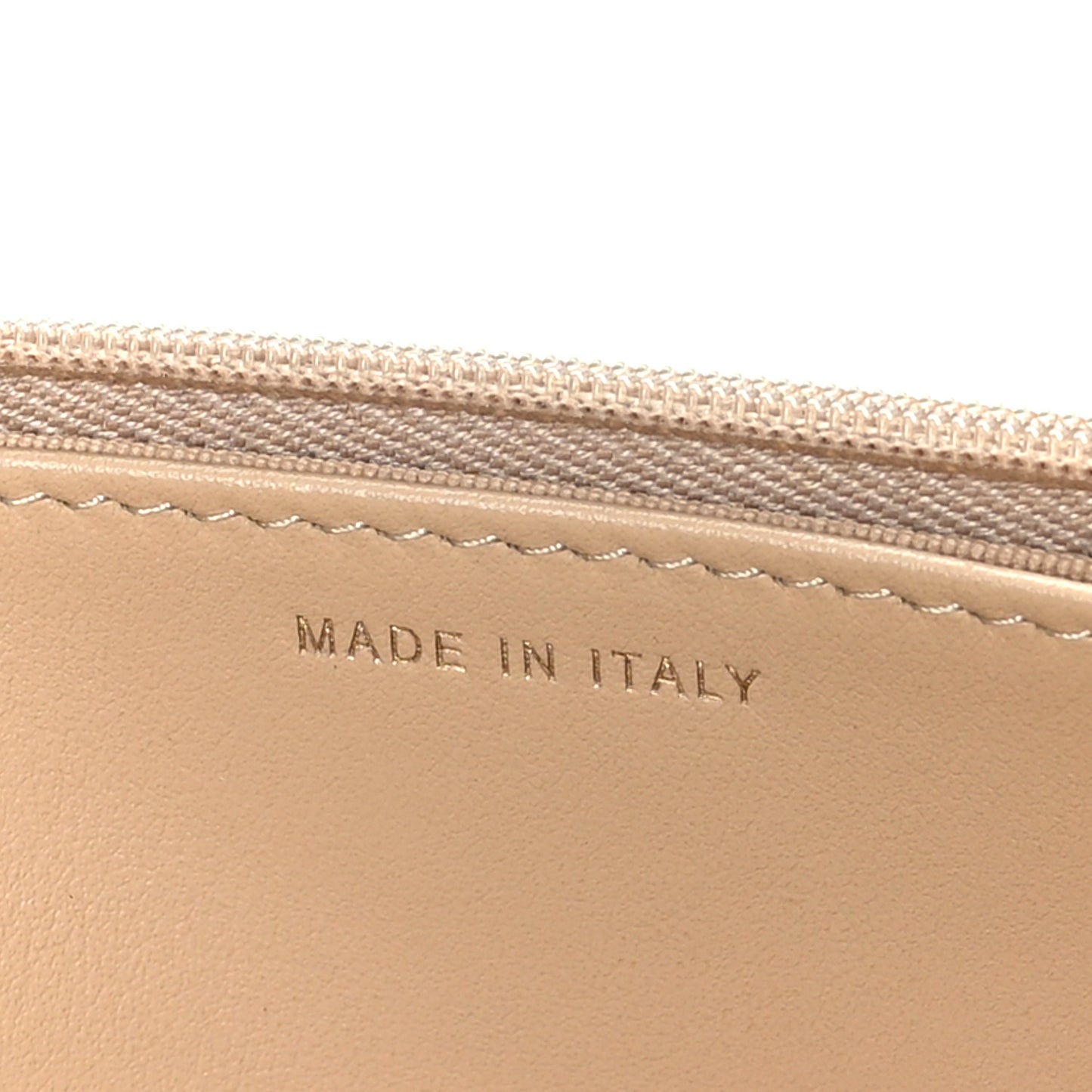 Caviar Quilted Wallet On Chain WOC Beige