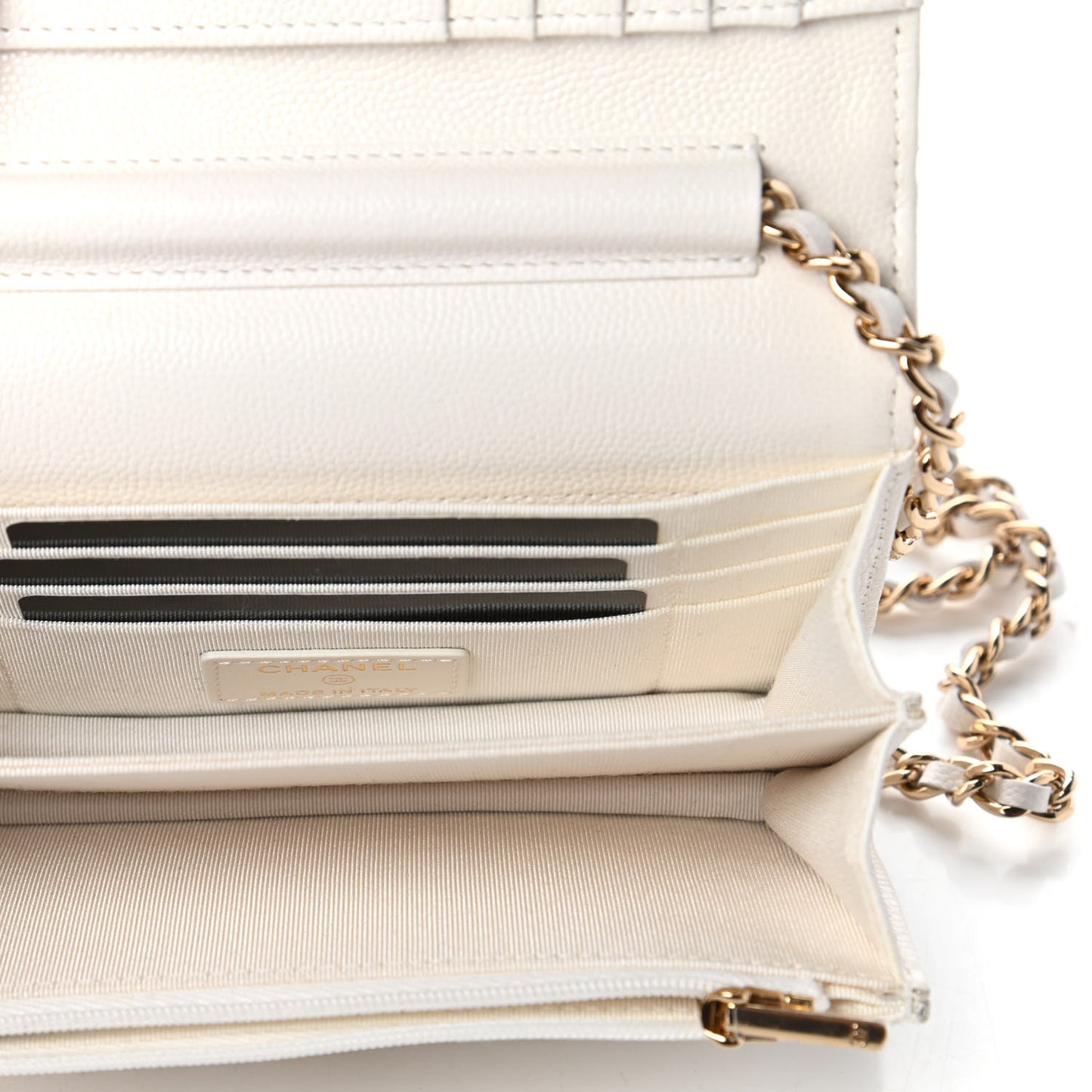 Caviar Quilted Mini Wallet On Chain WOC White