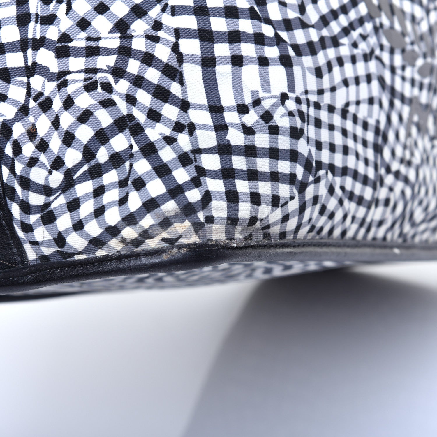 MCM Visetos Medium Liz Reversible Shopper Tote Black 17 of 18