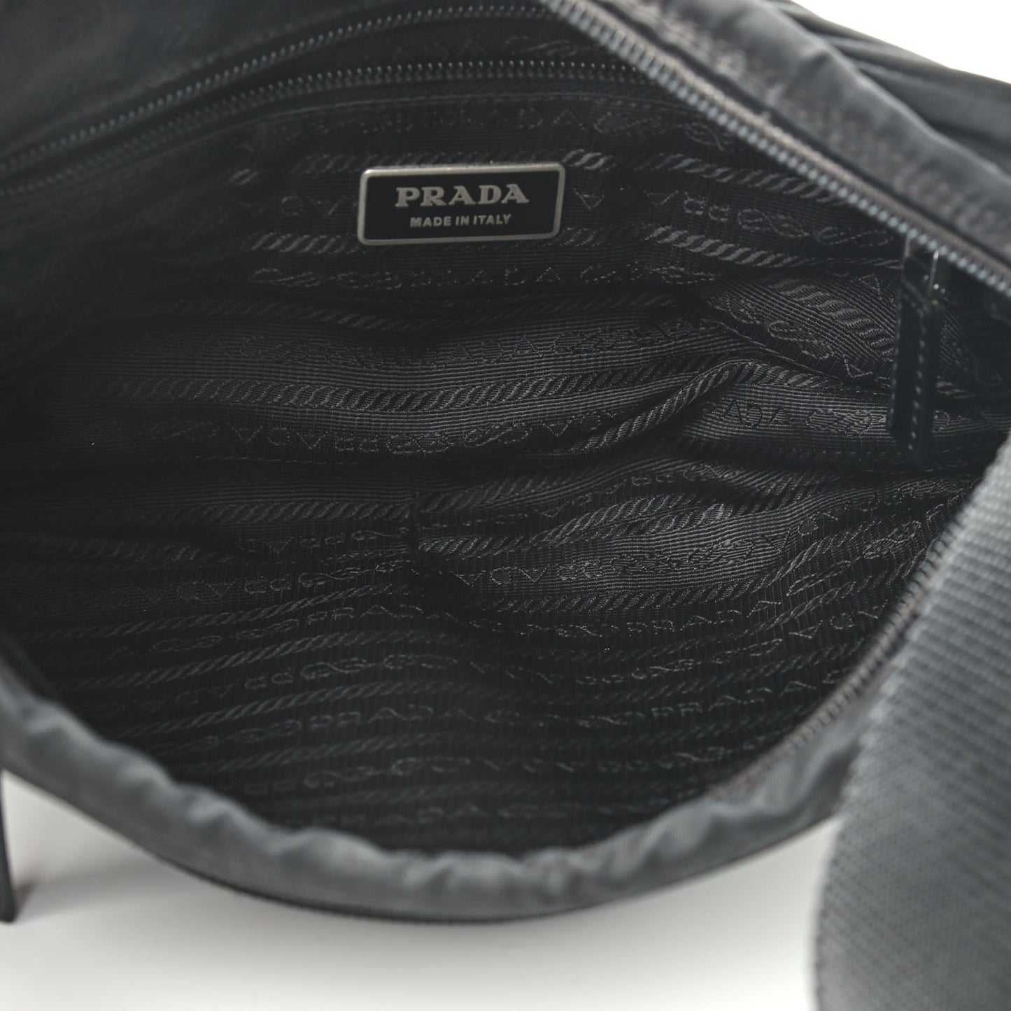 Nylon Tessuto Messenger Bag Black