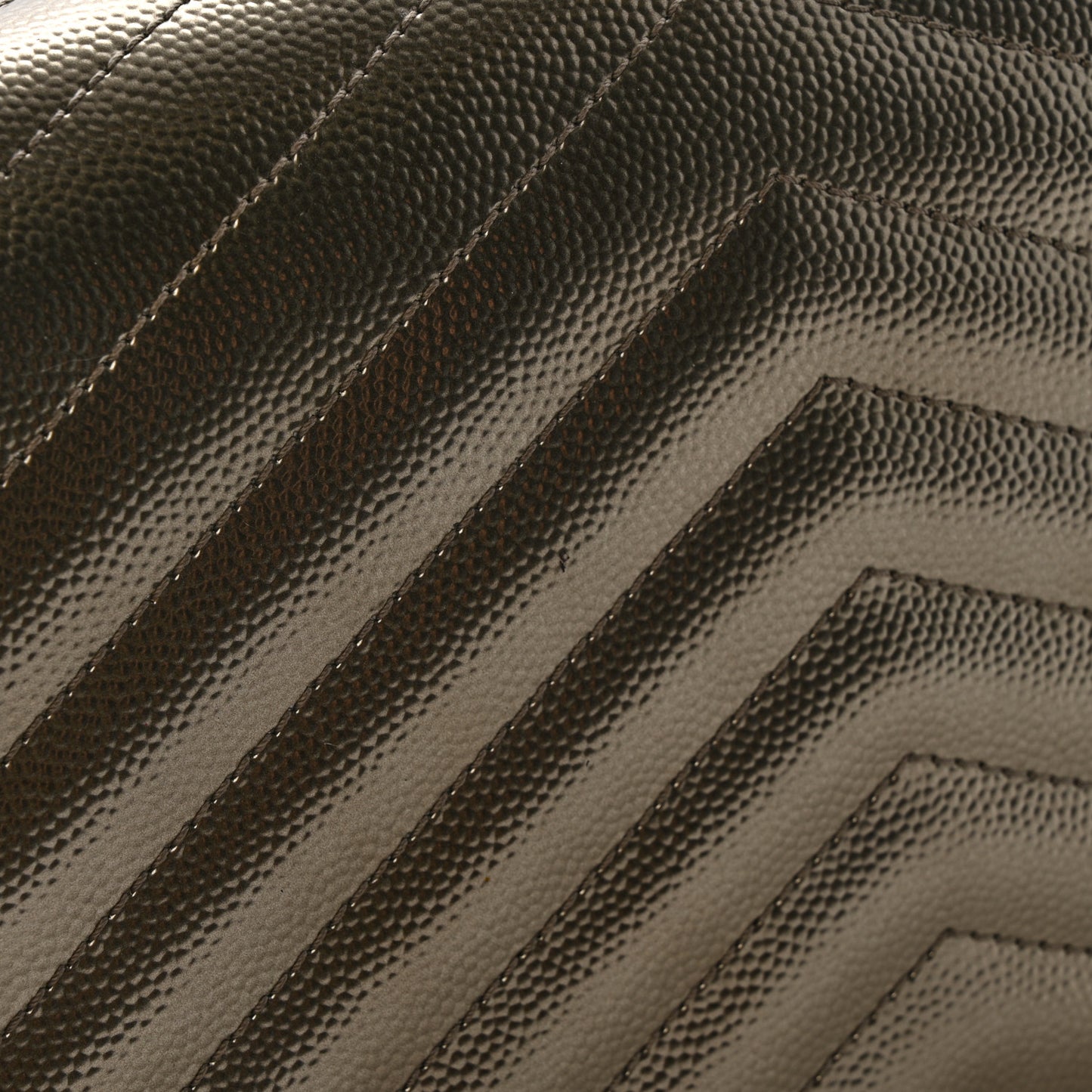 Metallic Grain De Poudre Matelasse Chevron Monogram Chain Wallet Piombo