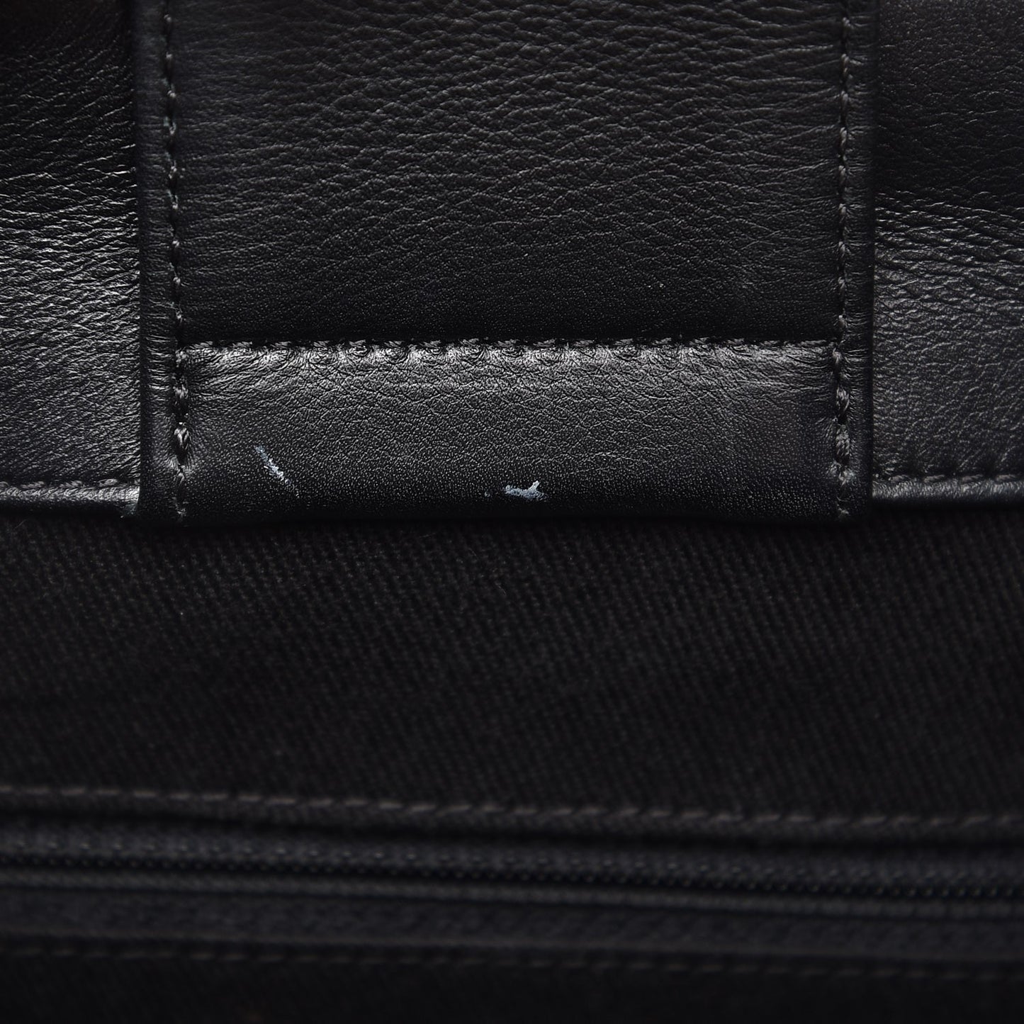 Caviar Quilted Medium CC Bucket Bag Dark Blue