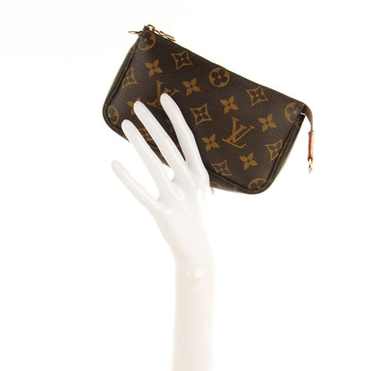 Louis Vuitton Monogram Mini Pochette Accessories 2 of 6