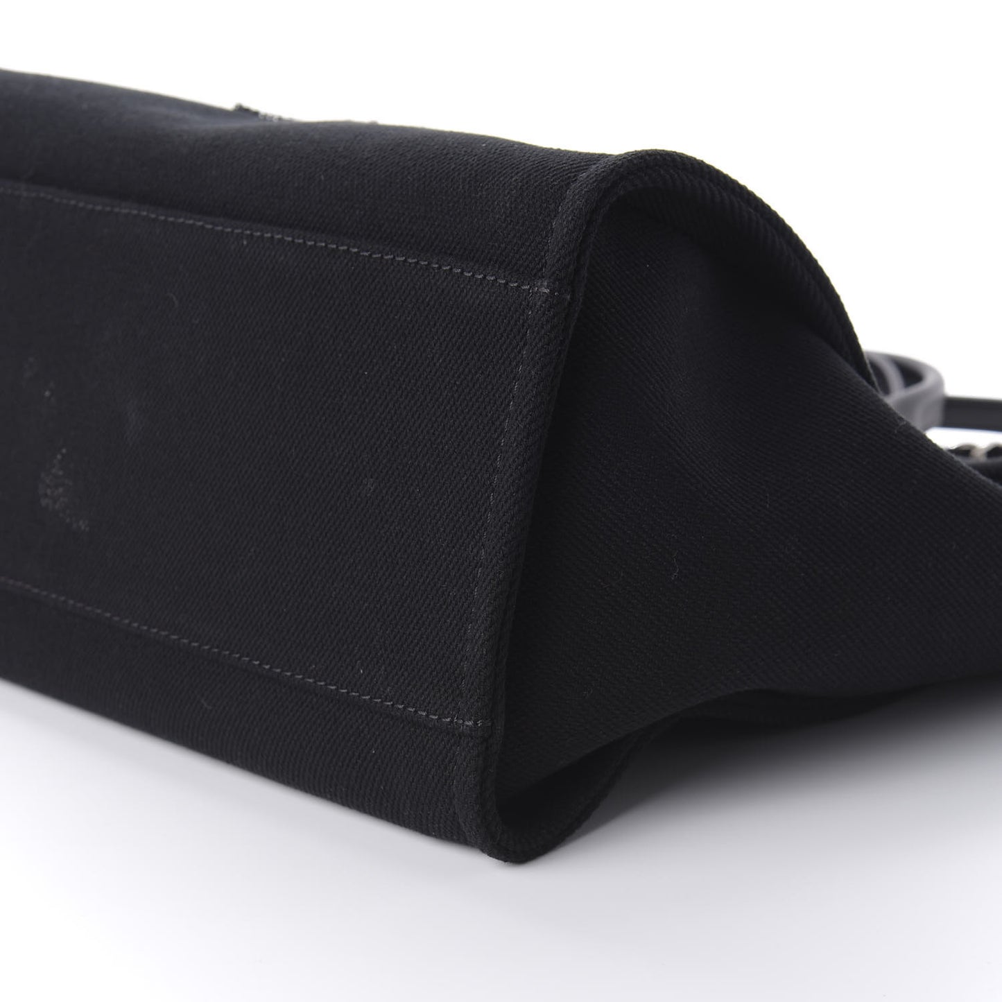 Canvas Pearl Medium Deauville Tote Black