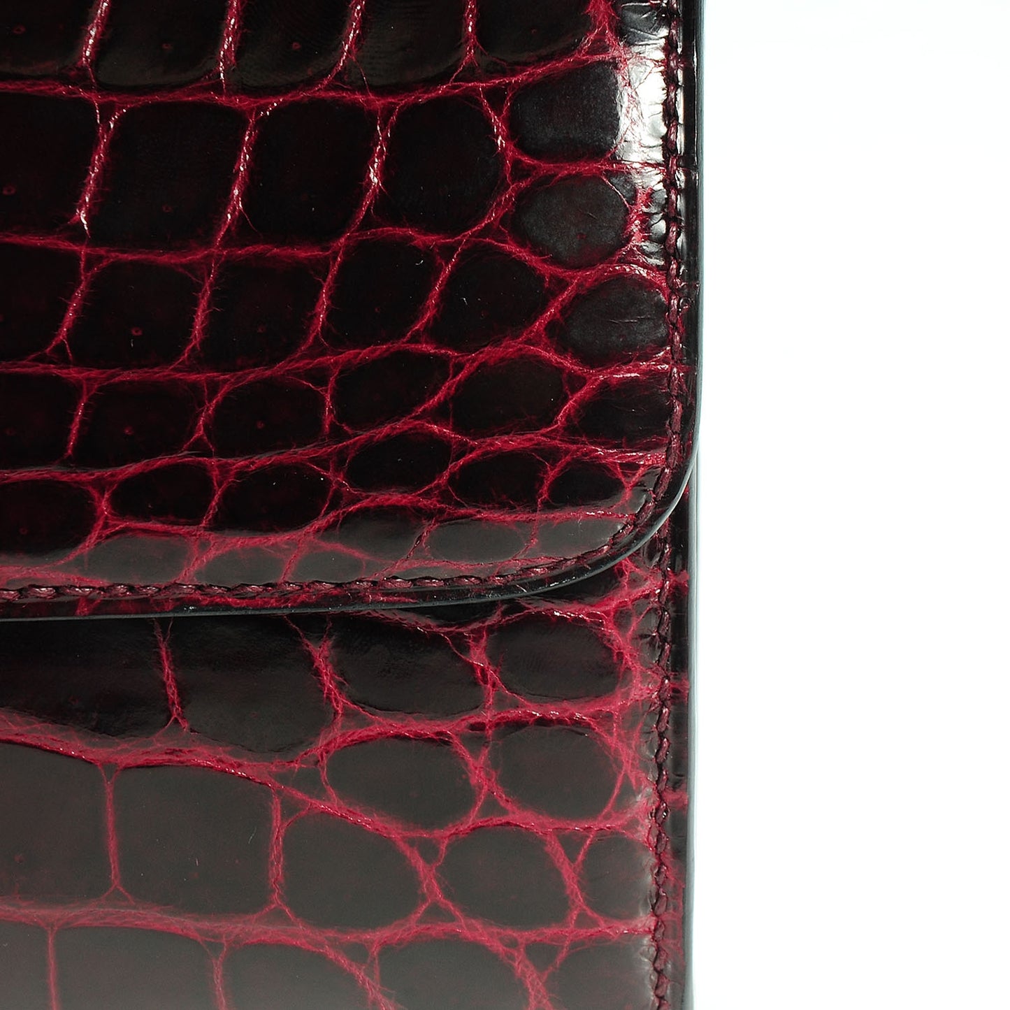 Shiny Niloticus Crocodile Egee Clutch Bordeaux
