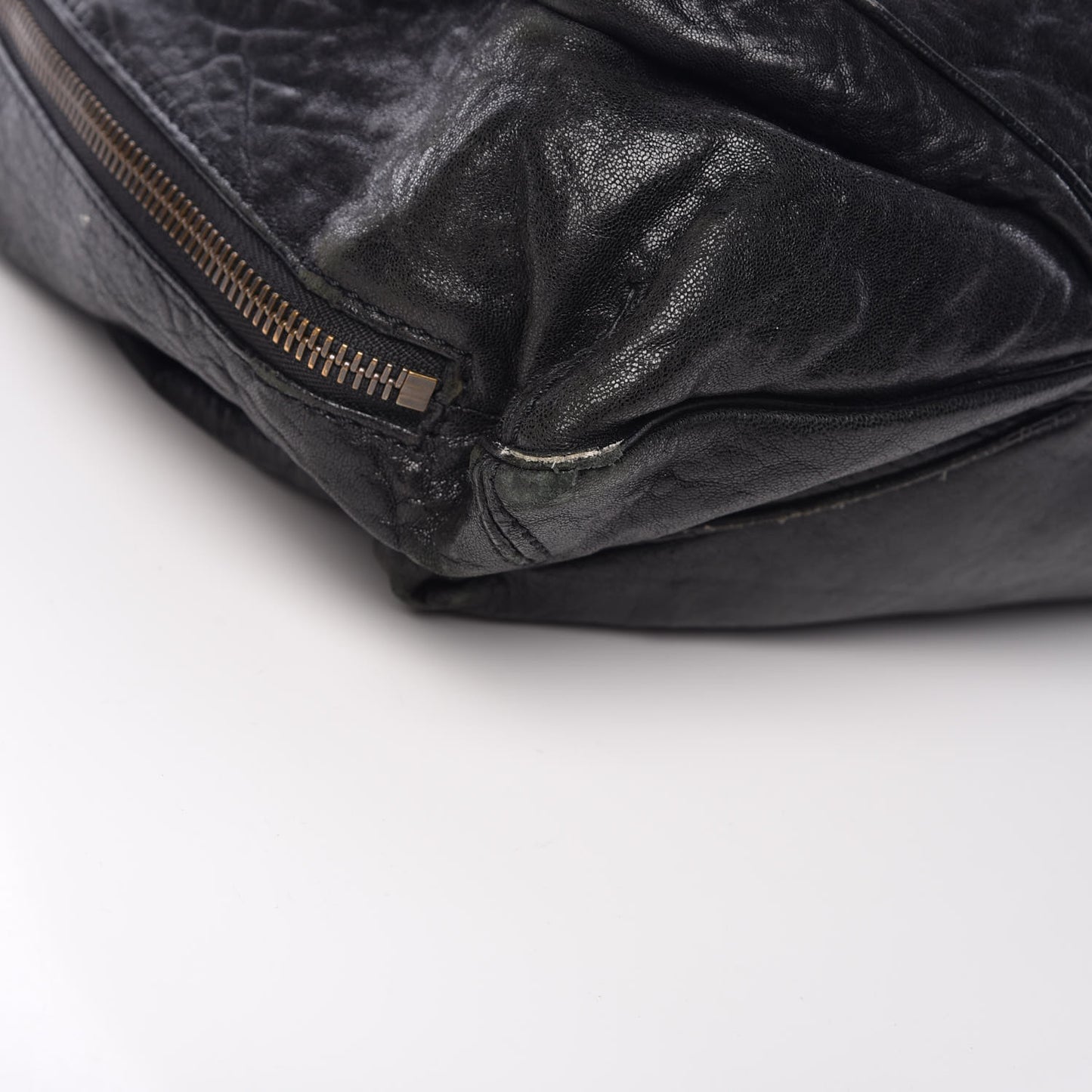 Leather Large Elschia Hobo Black