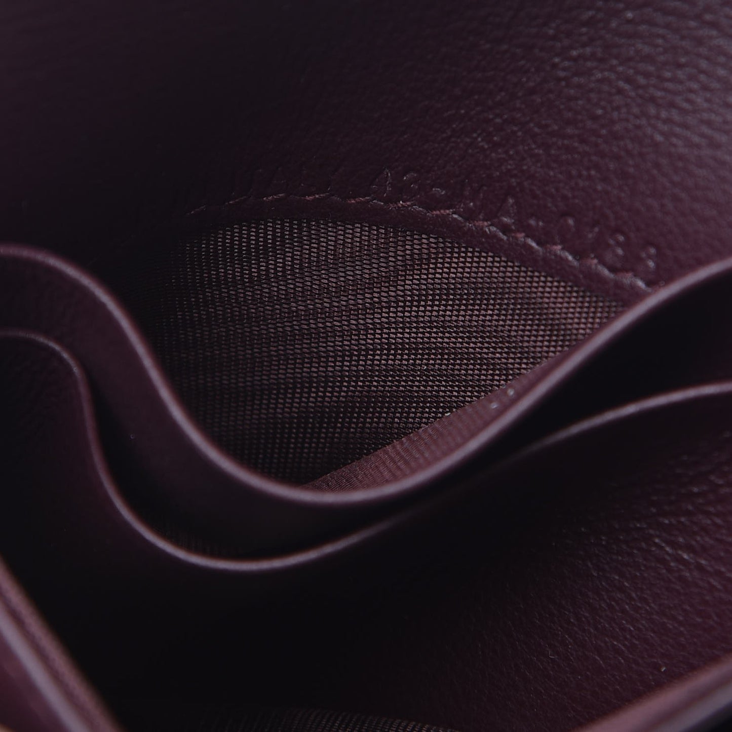 Oblique Saddle Card Holder Bordeaux