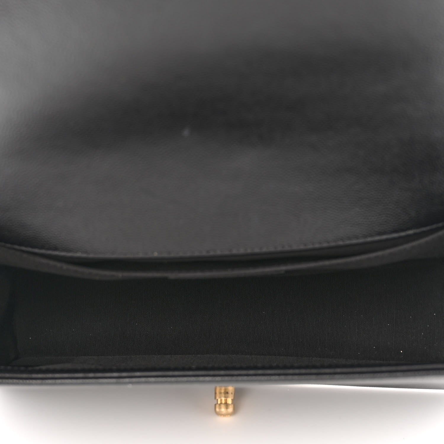 Chanel Caviar Quilted Medium Boy Flap Black 5 of 10