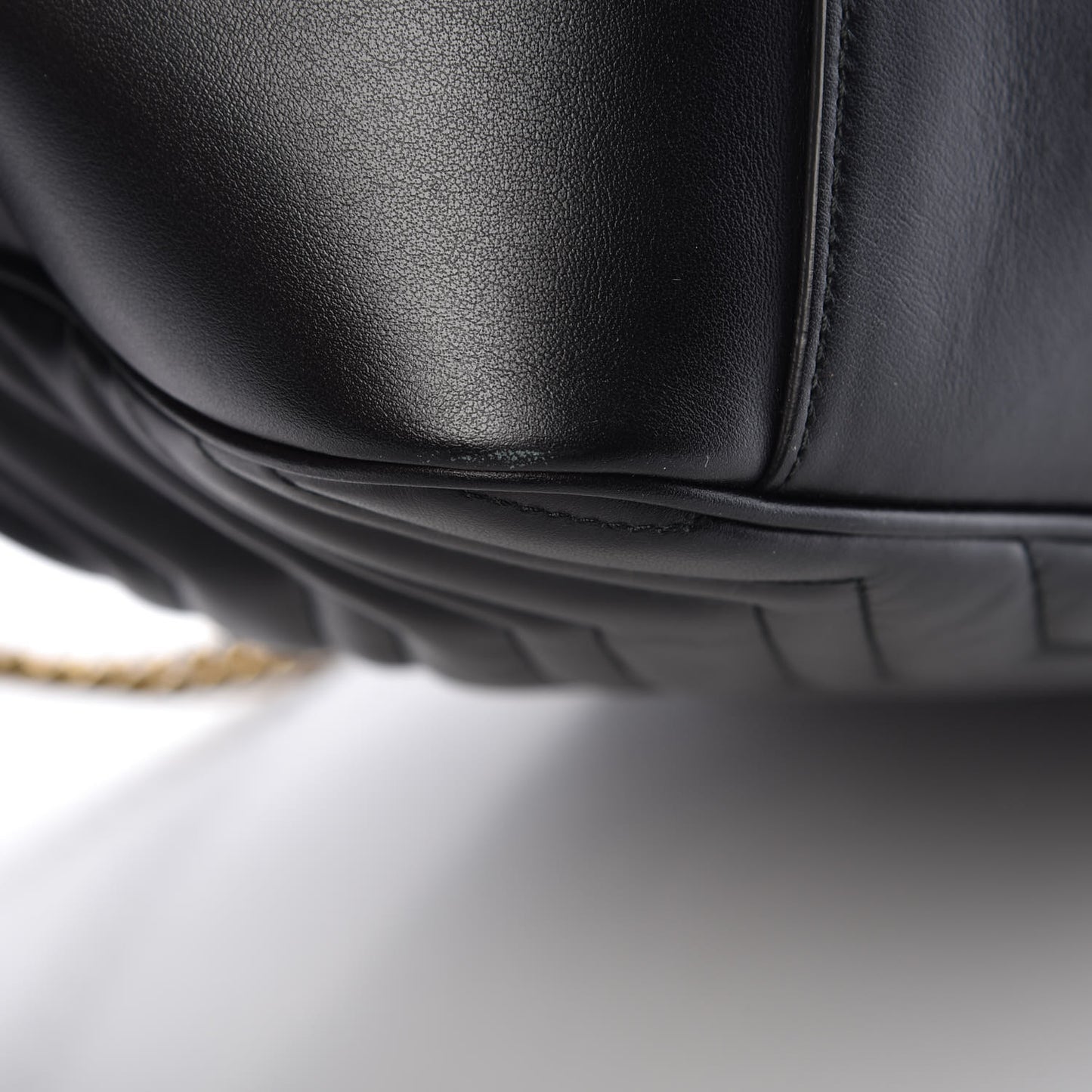 Calfskin Matelasse Large GG Marmont Shoulder Bag Black