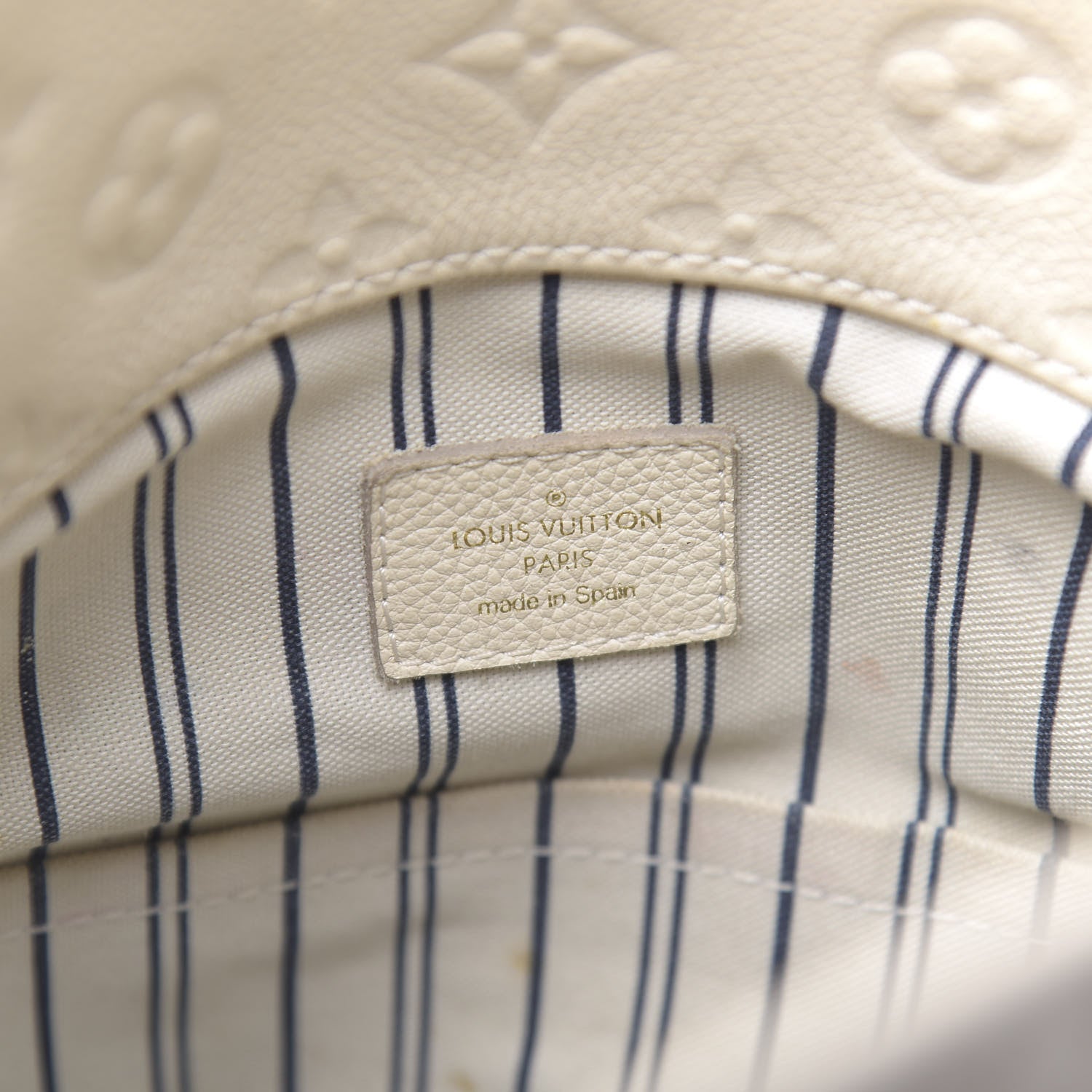 Louis Vuitton Empreinte Artsy MM Creme 6 of 15