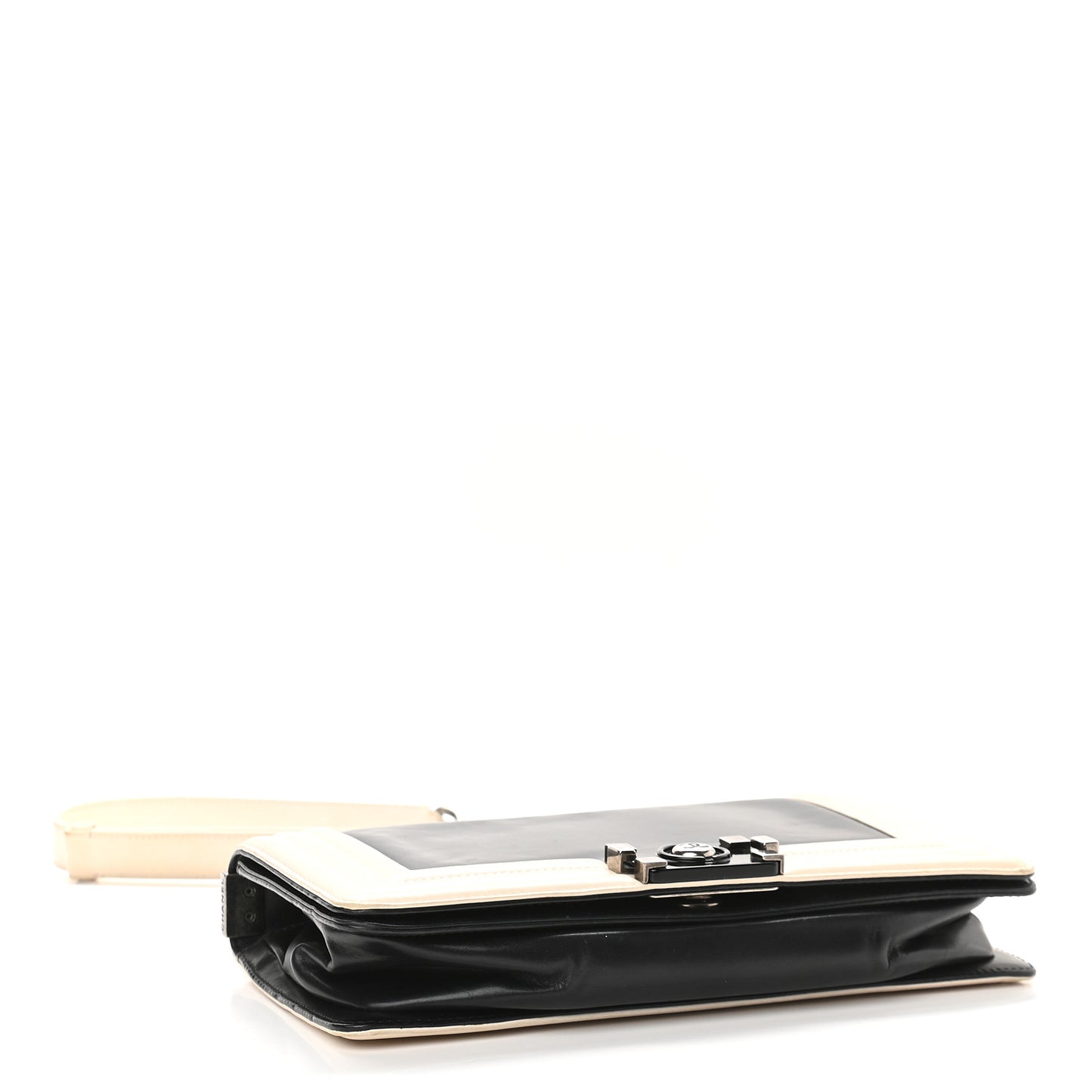 Glazed Calfskin Medium Boy Flap Black White