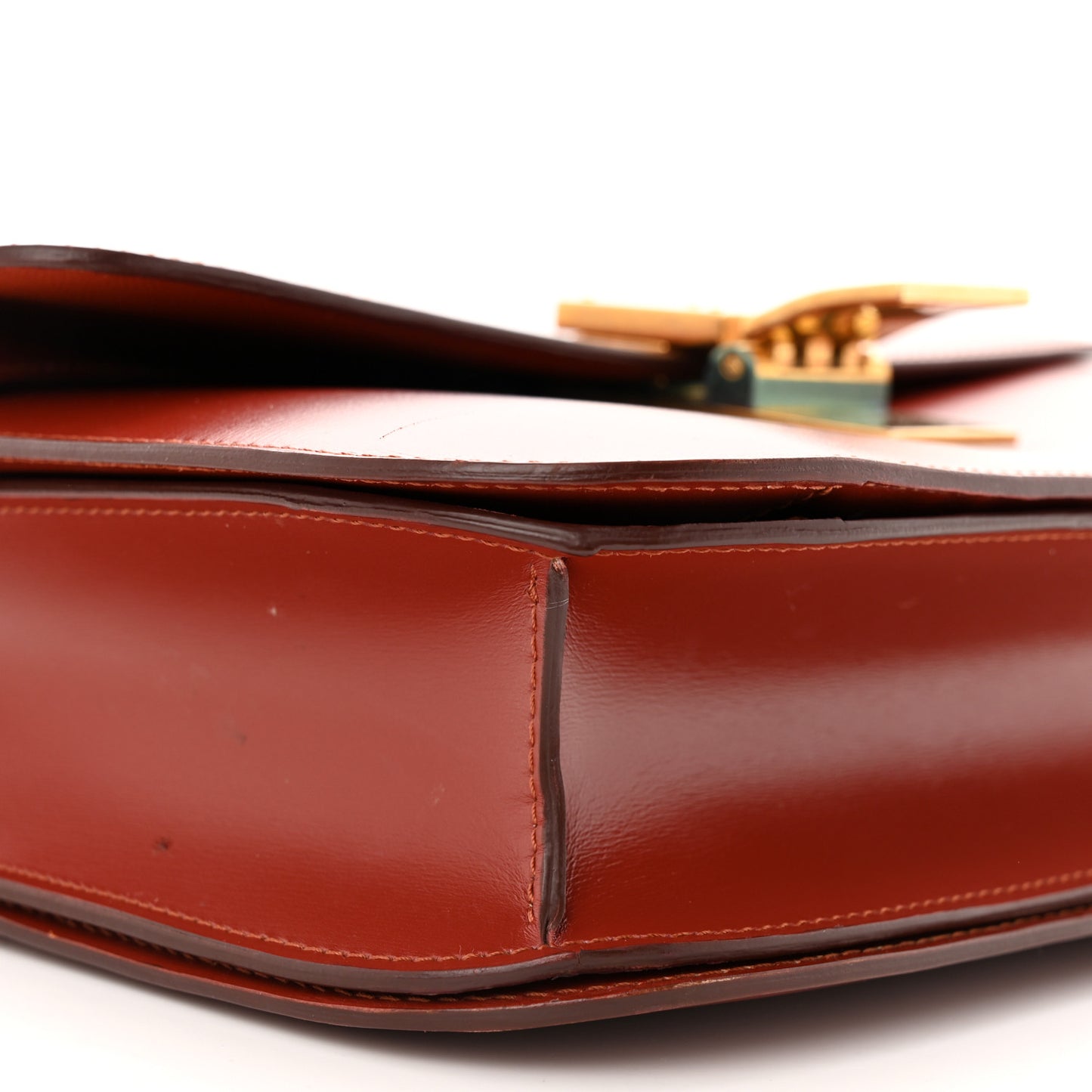 Box Calfskin Medium Classic Box Flap Bag Lipstick