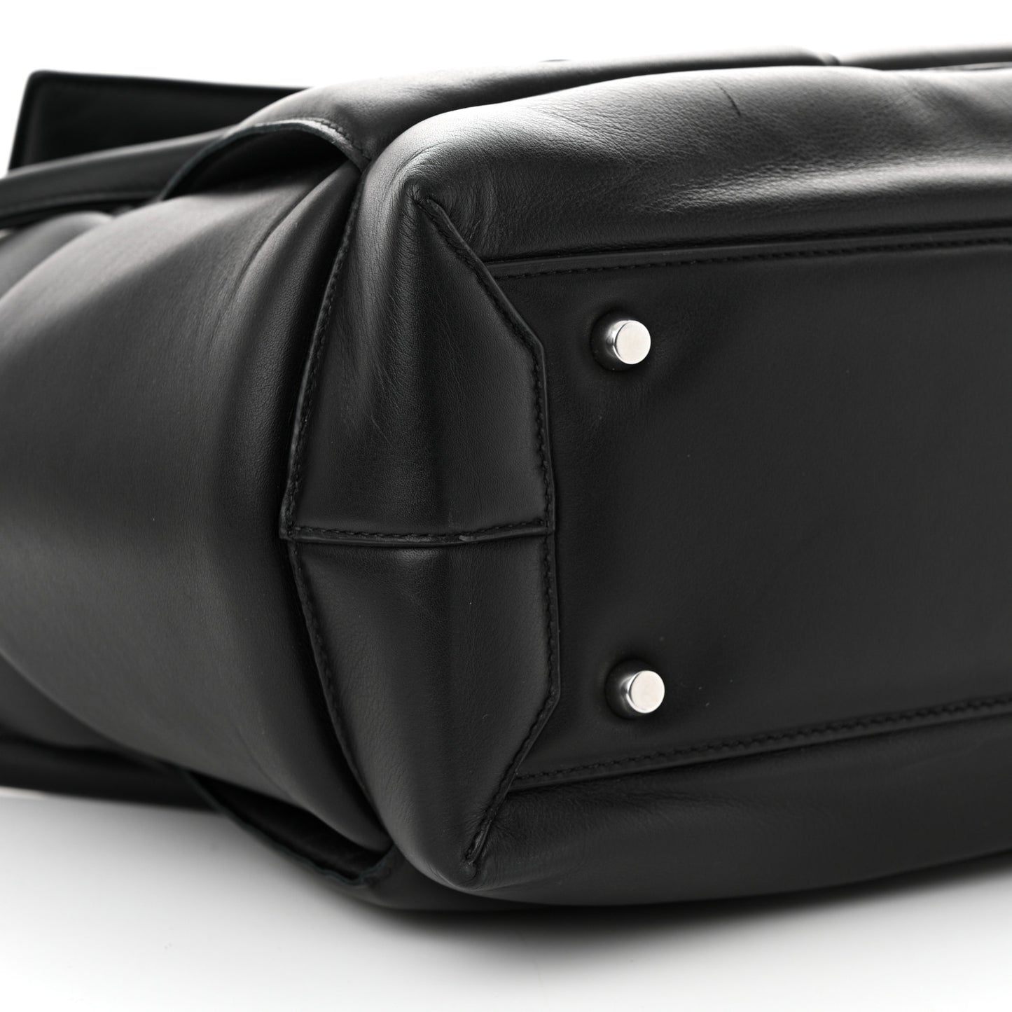 Nappa Maxi Intrecciato Padded Large Arco Black