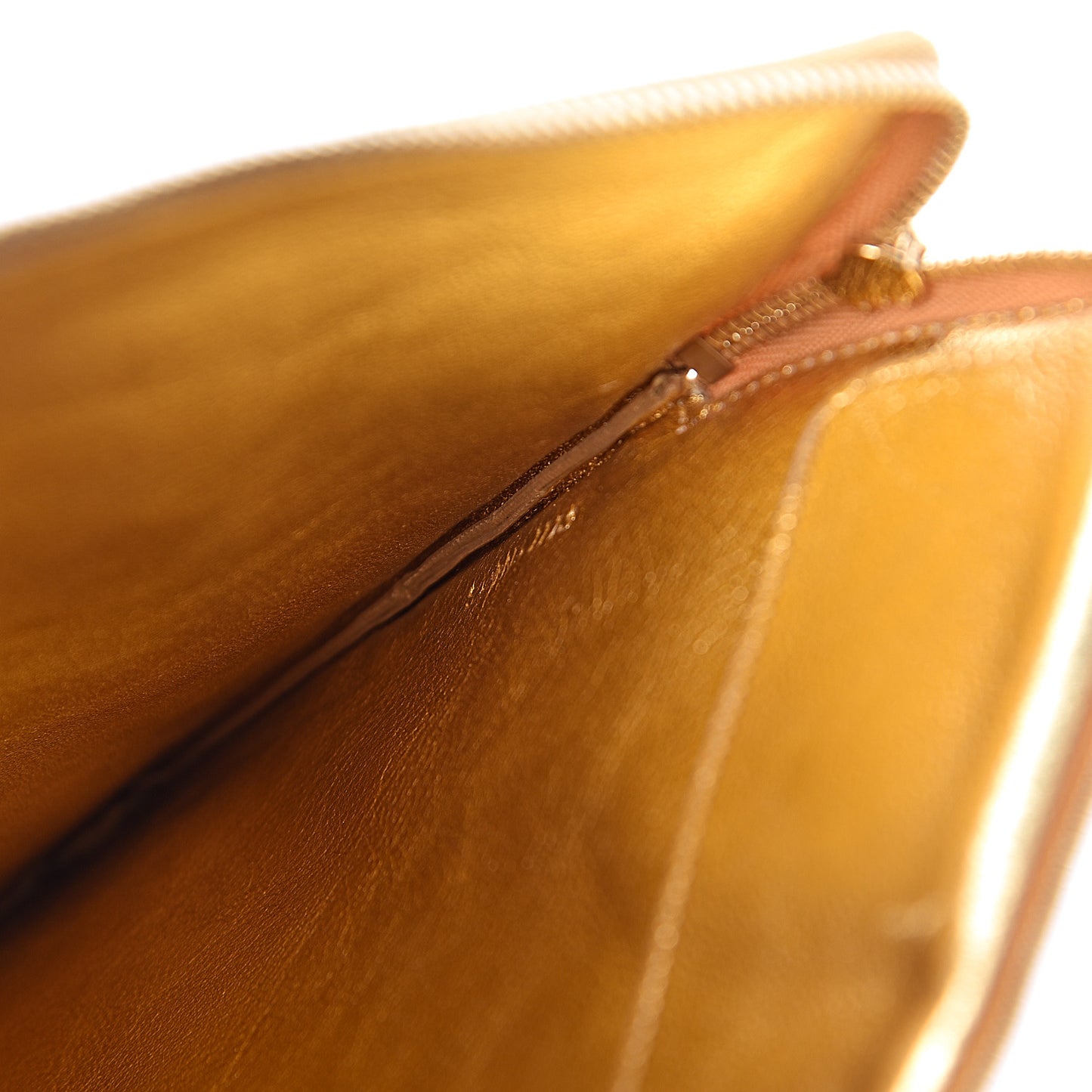 Metallic Lambskin Bi-Color Coeur Ipad Clutch Gold