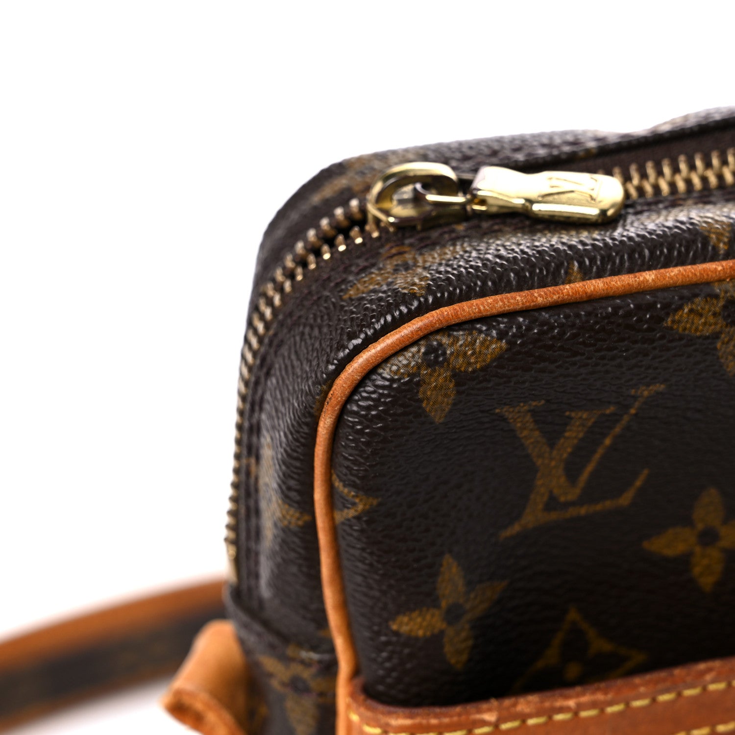 Louis Vuitton Monogram Danube 21 14 of 26